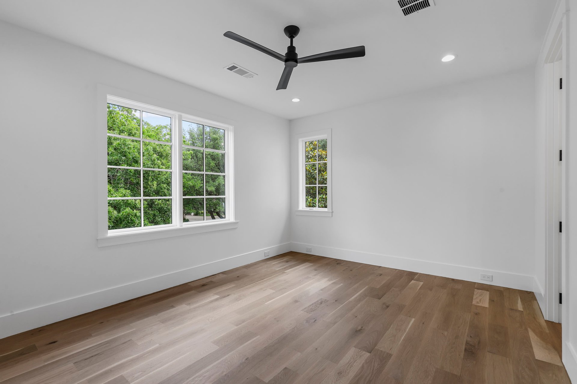 109 Crestwood