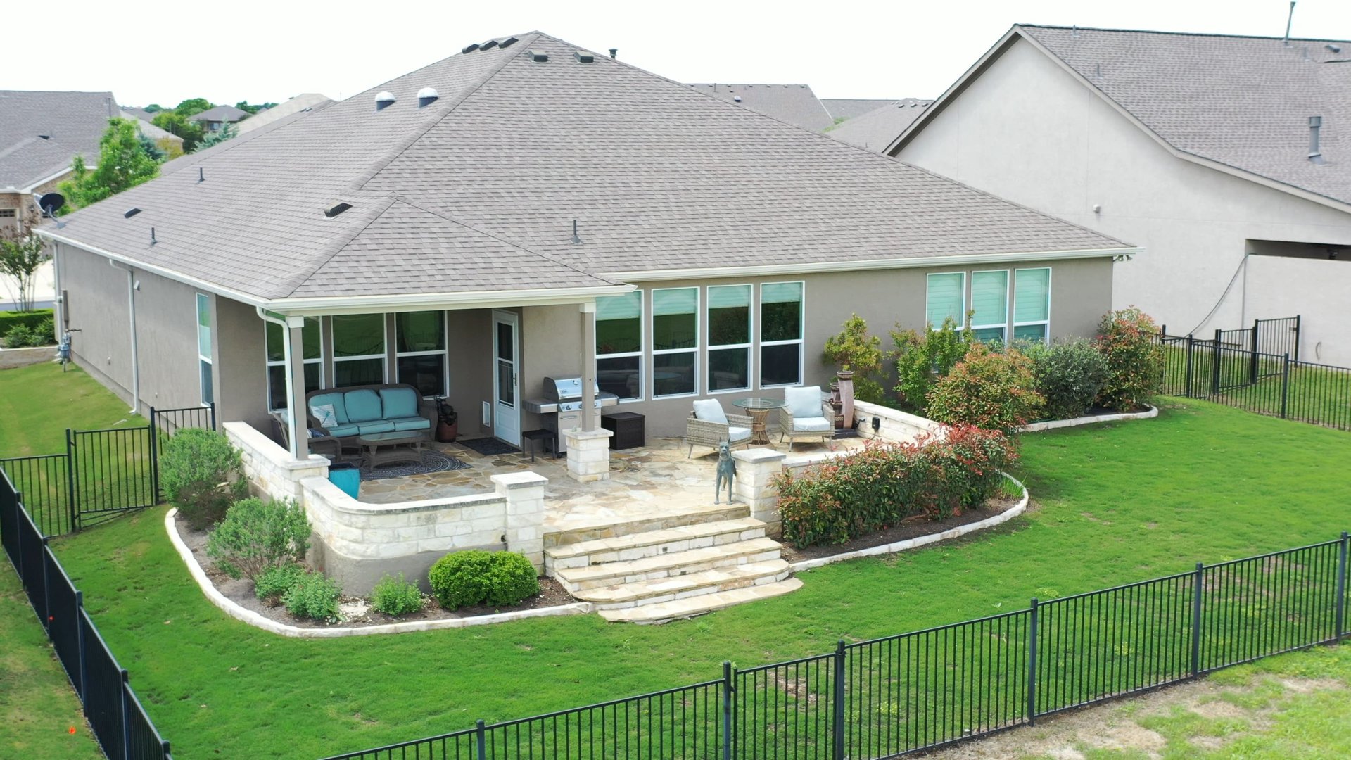 424 Star Mountain Ln, Georgetown, TX 78633