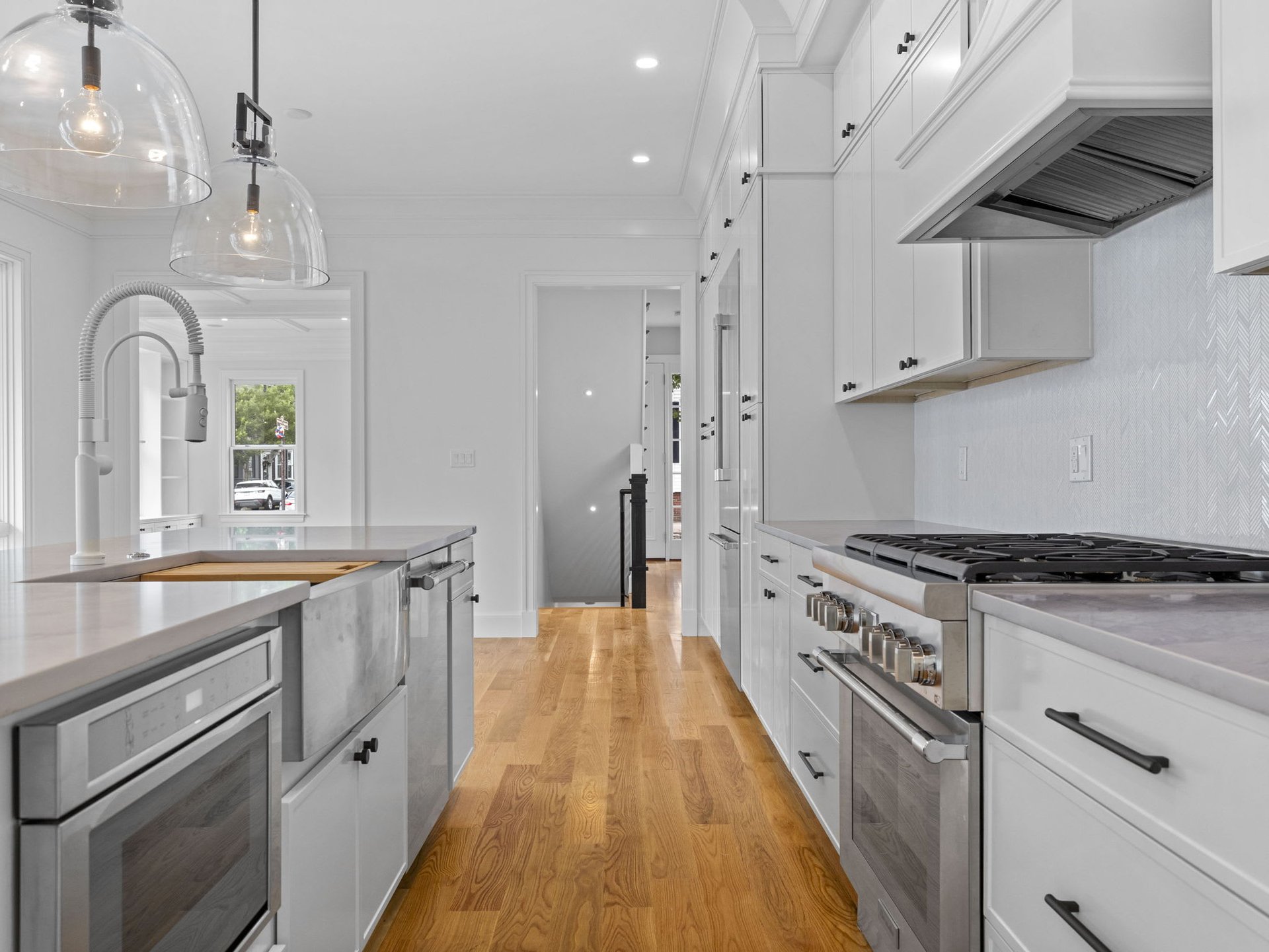 384 K Street