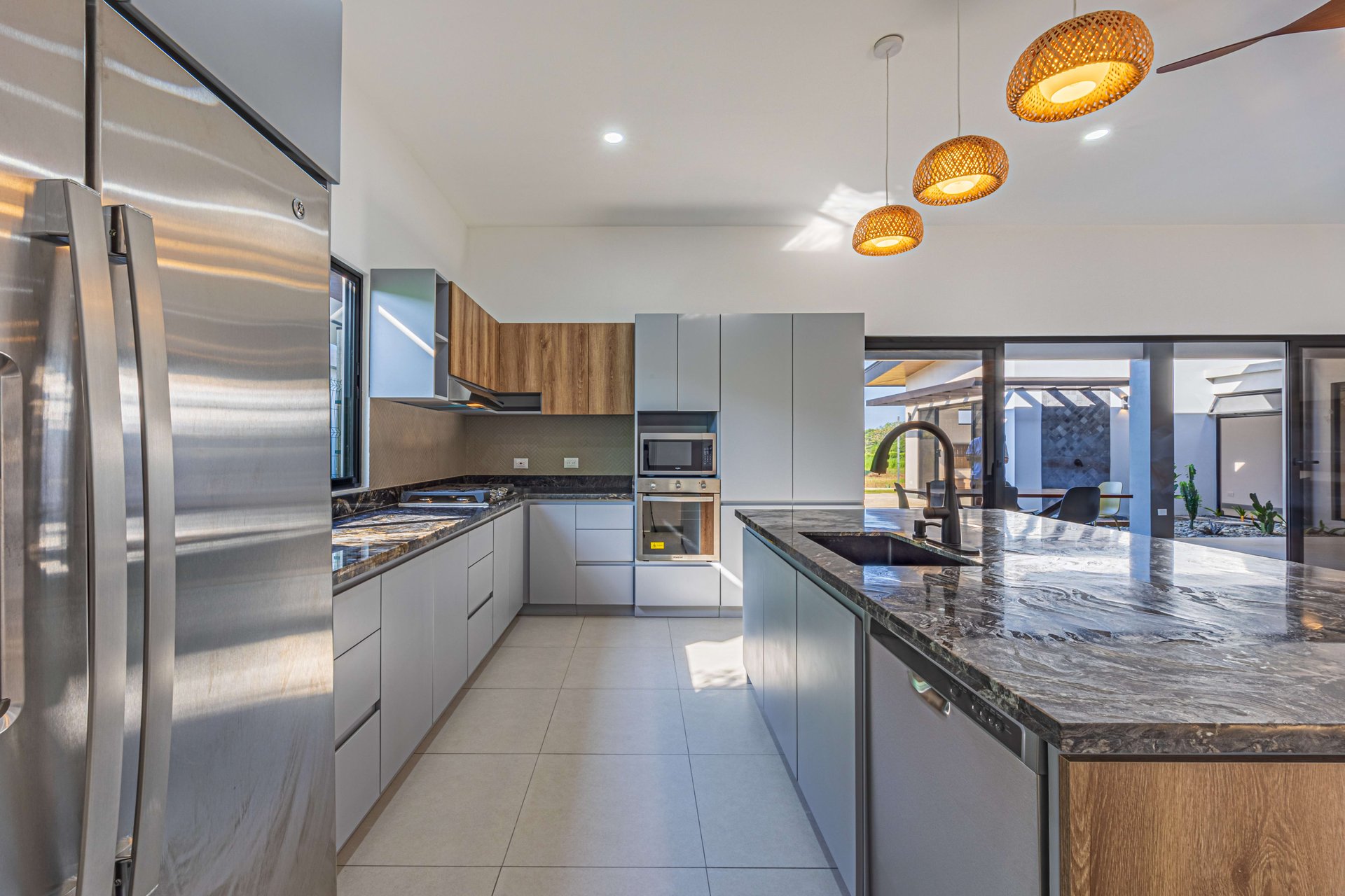 Casa Morfa: Brand New Home in Uvita's Premier Neighborhood
