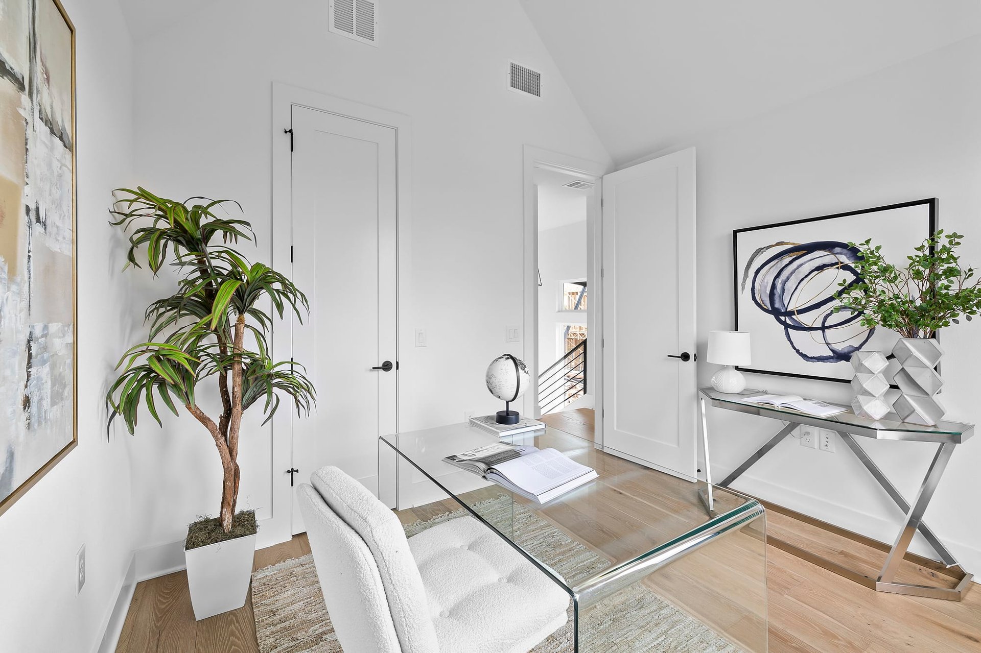 2105 S L Davis Unit #2