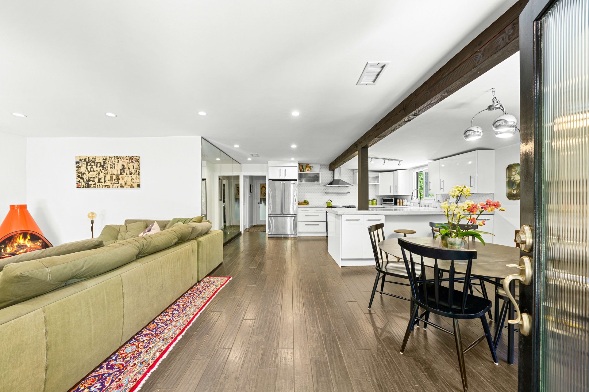 2802 Angus St, Silverlake