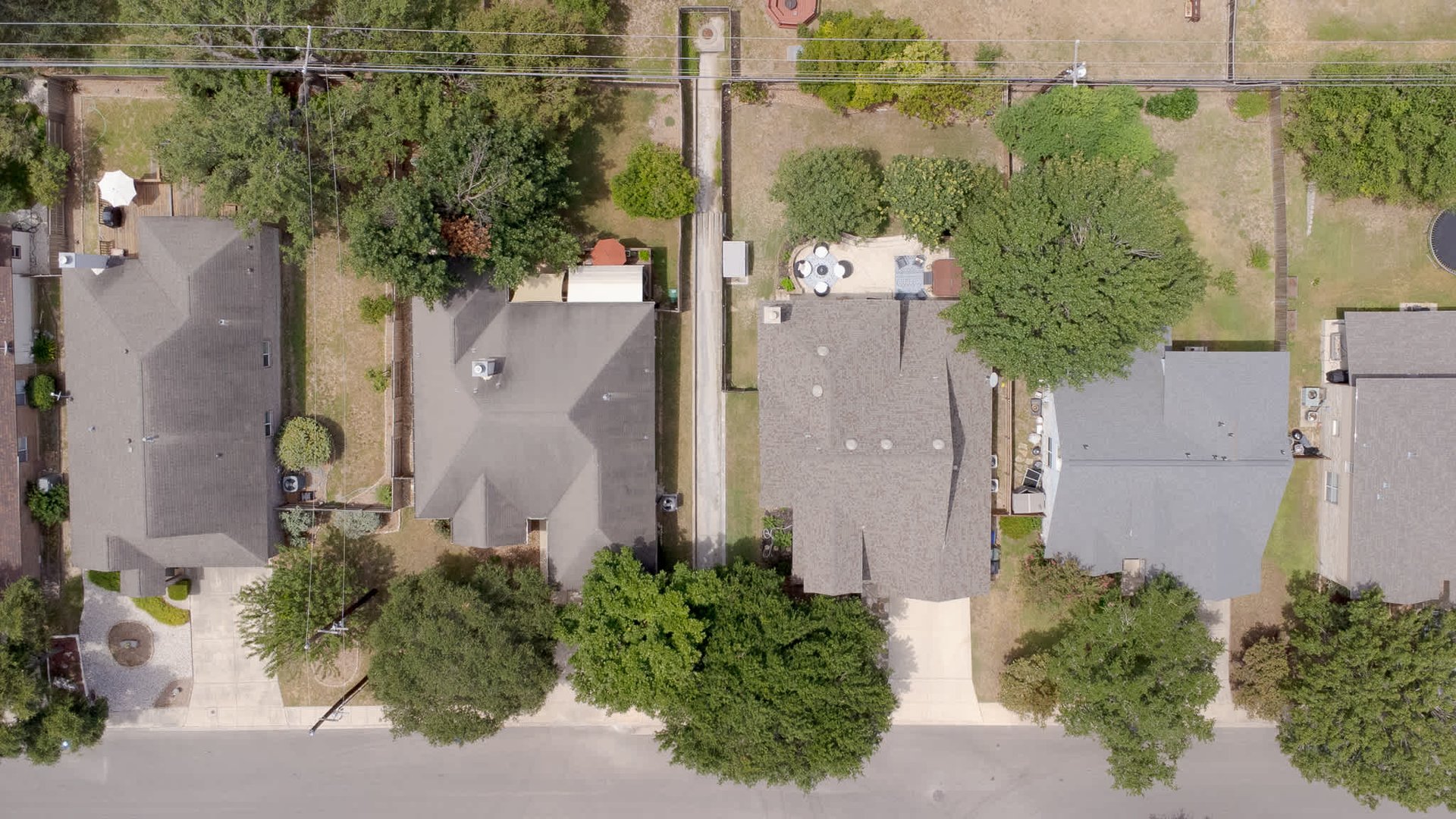 24843 CRESCENT RUN