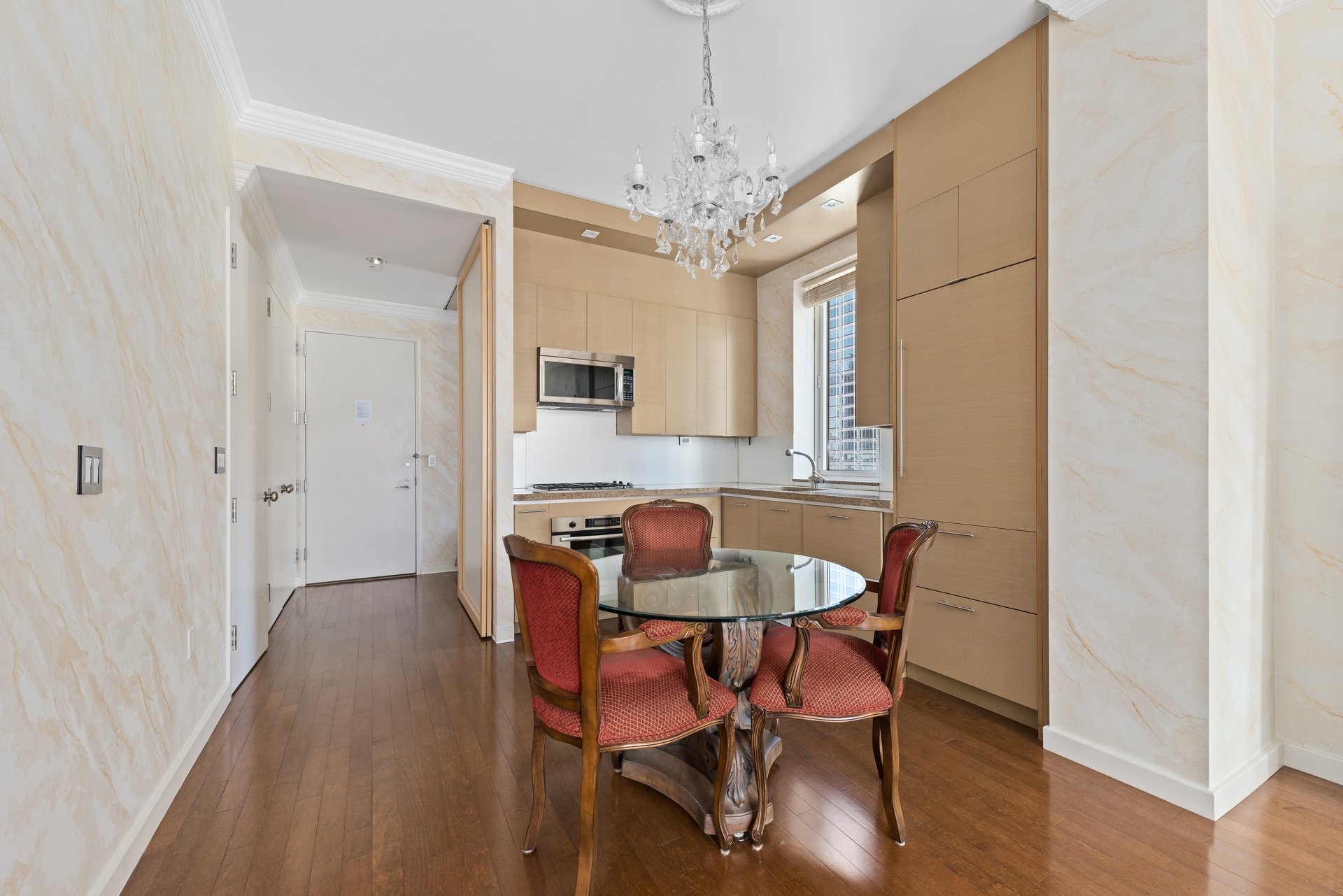 Luxury convertible two-bedroom penthouse suite!