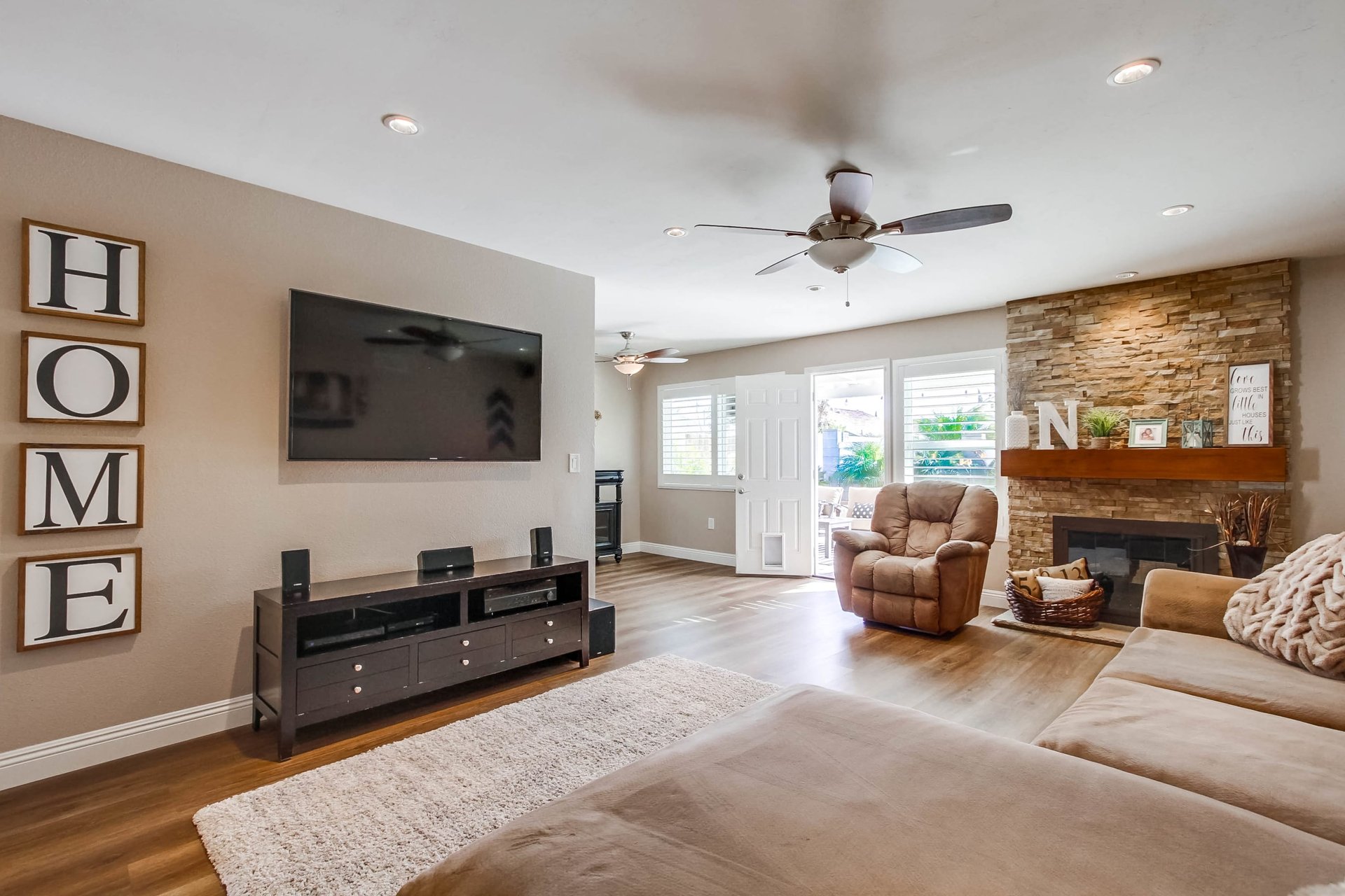 1021 Cajon Greens Dr