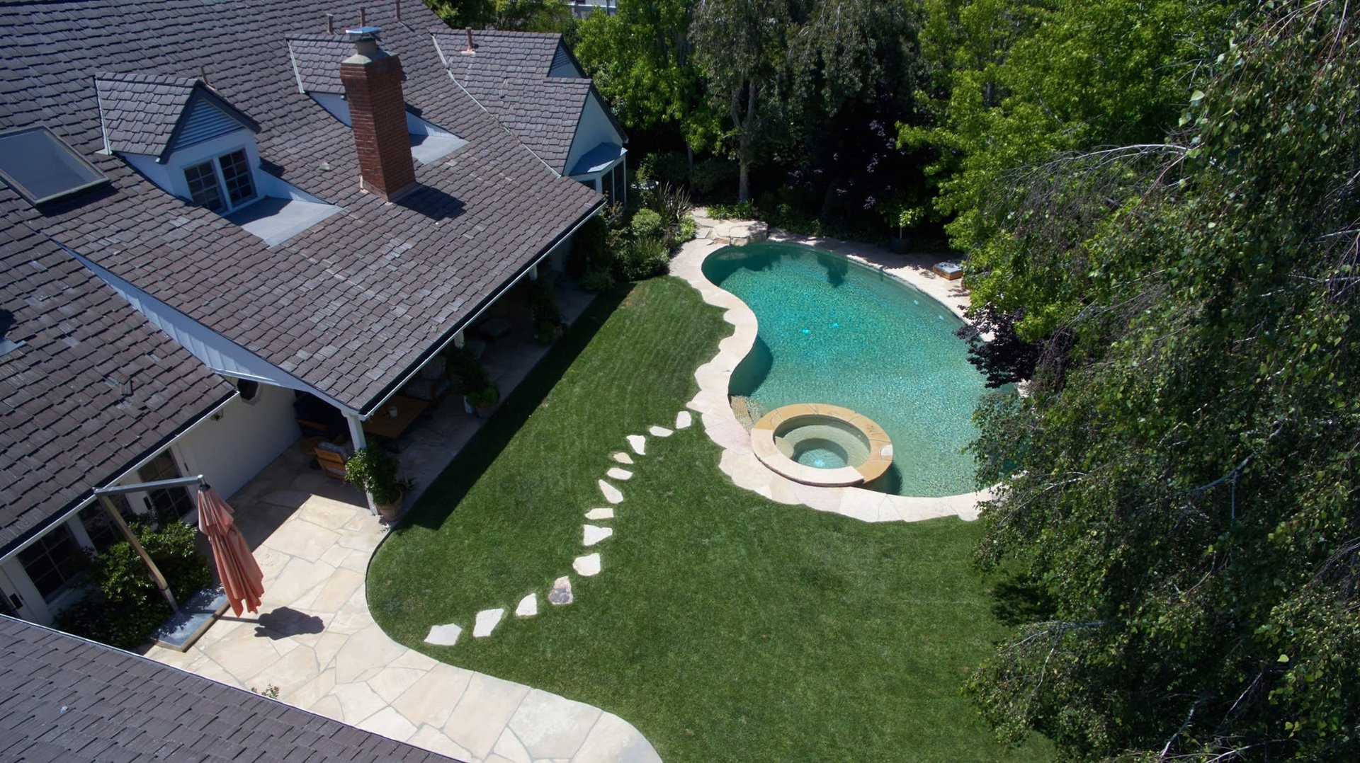 200 N Layton Dr