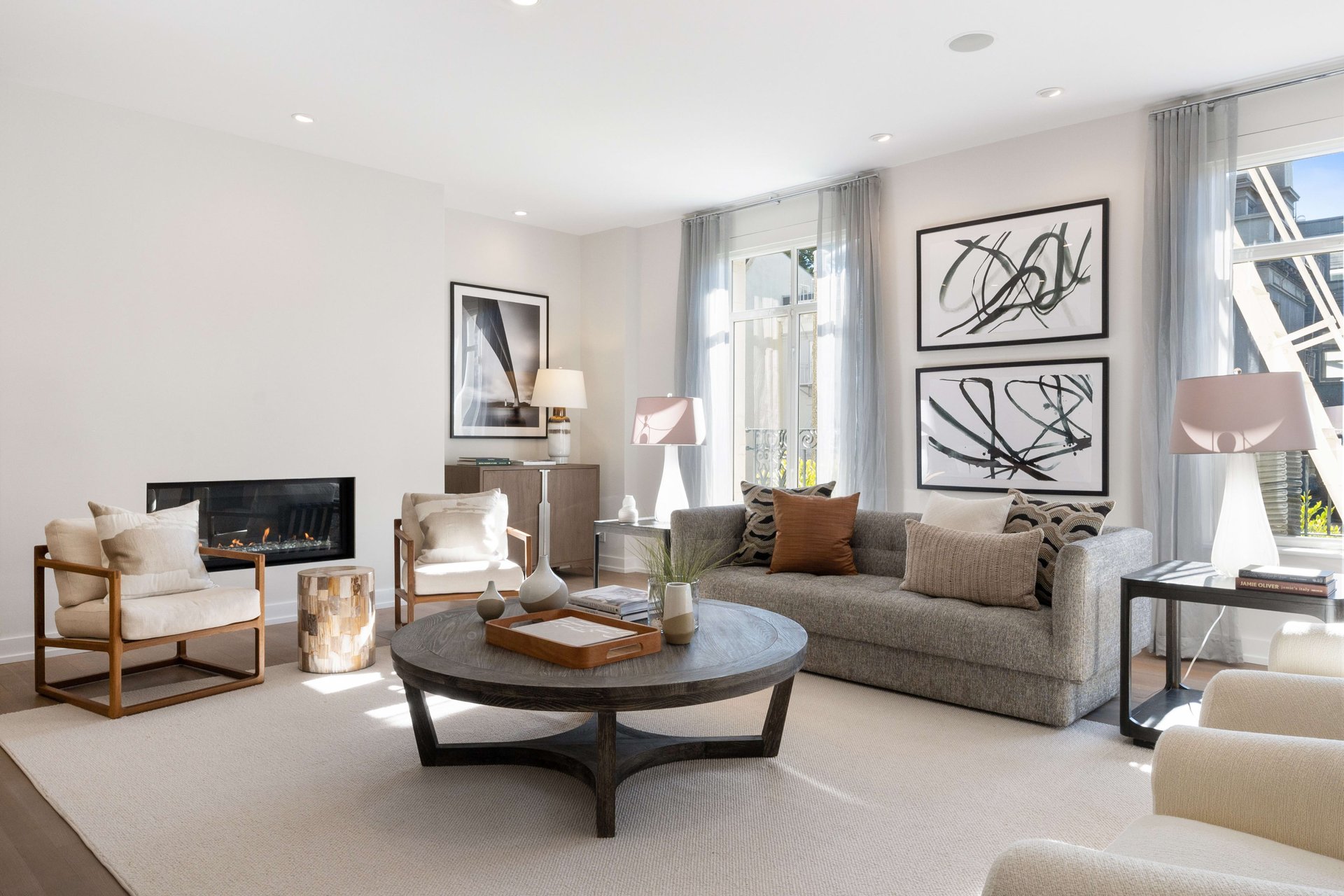 Grand Pacific Heights Apartment