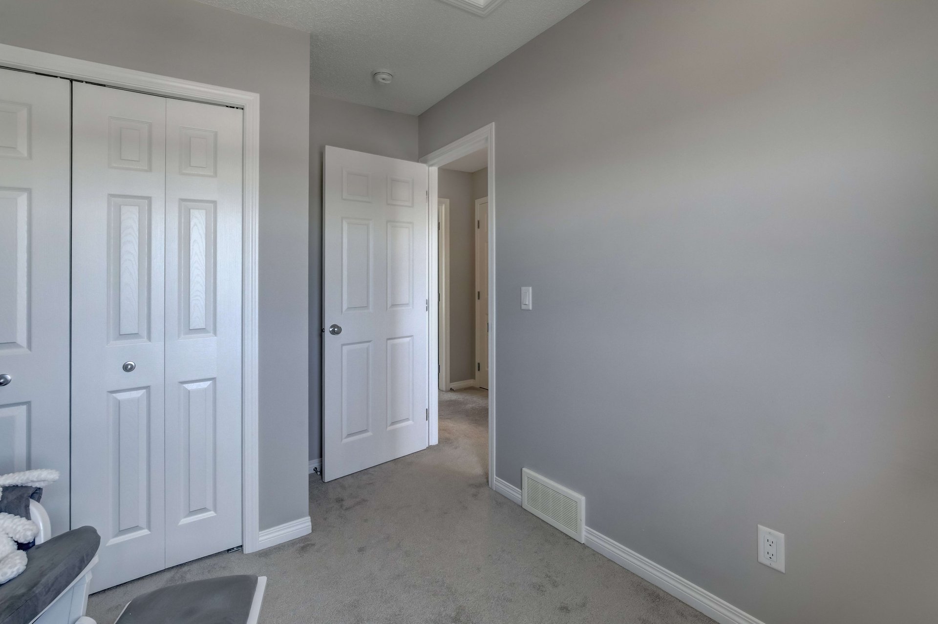 887 Carrington Boulevard NW
