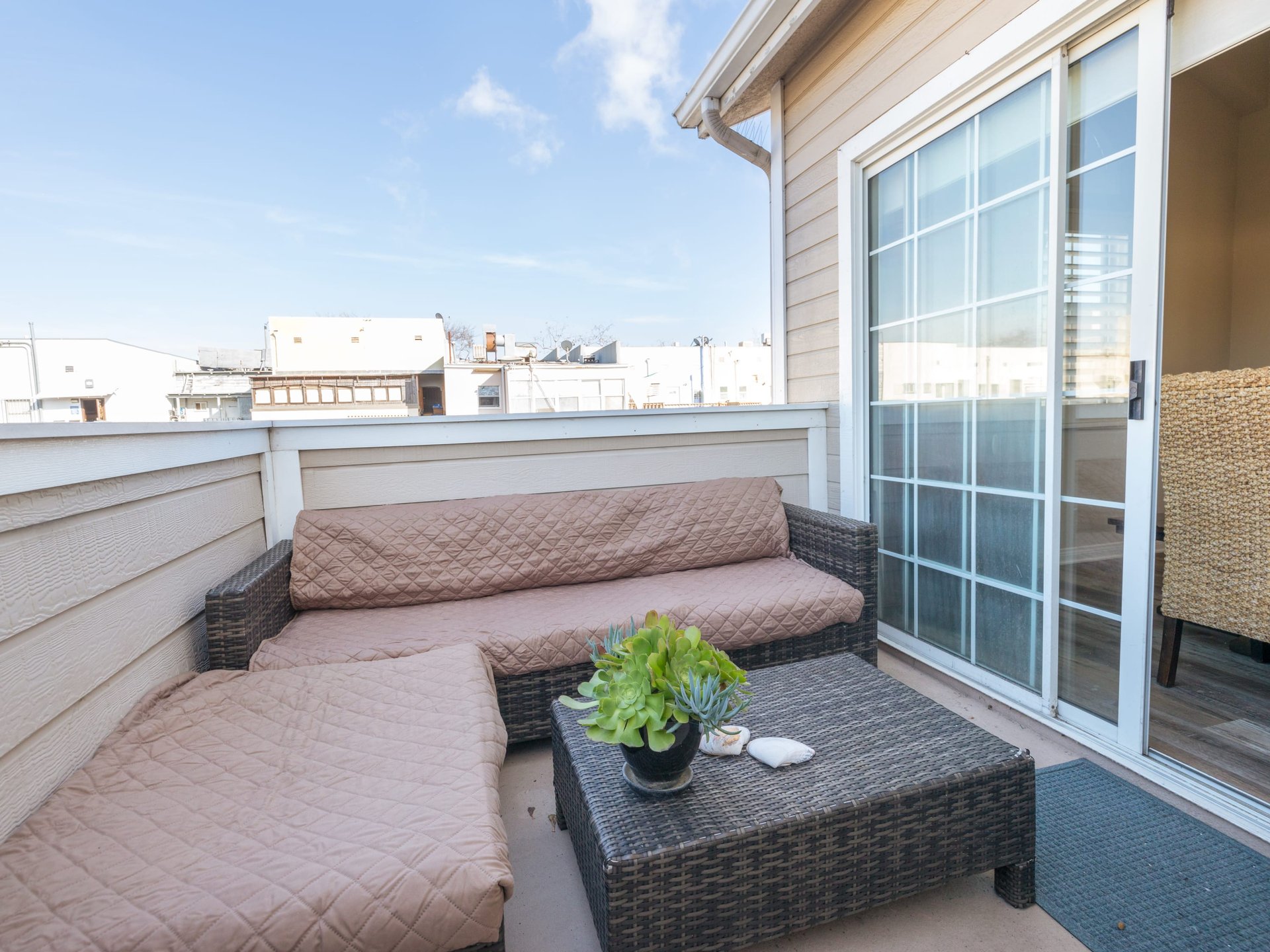 408 Richmond Street Unit: 10