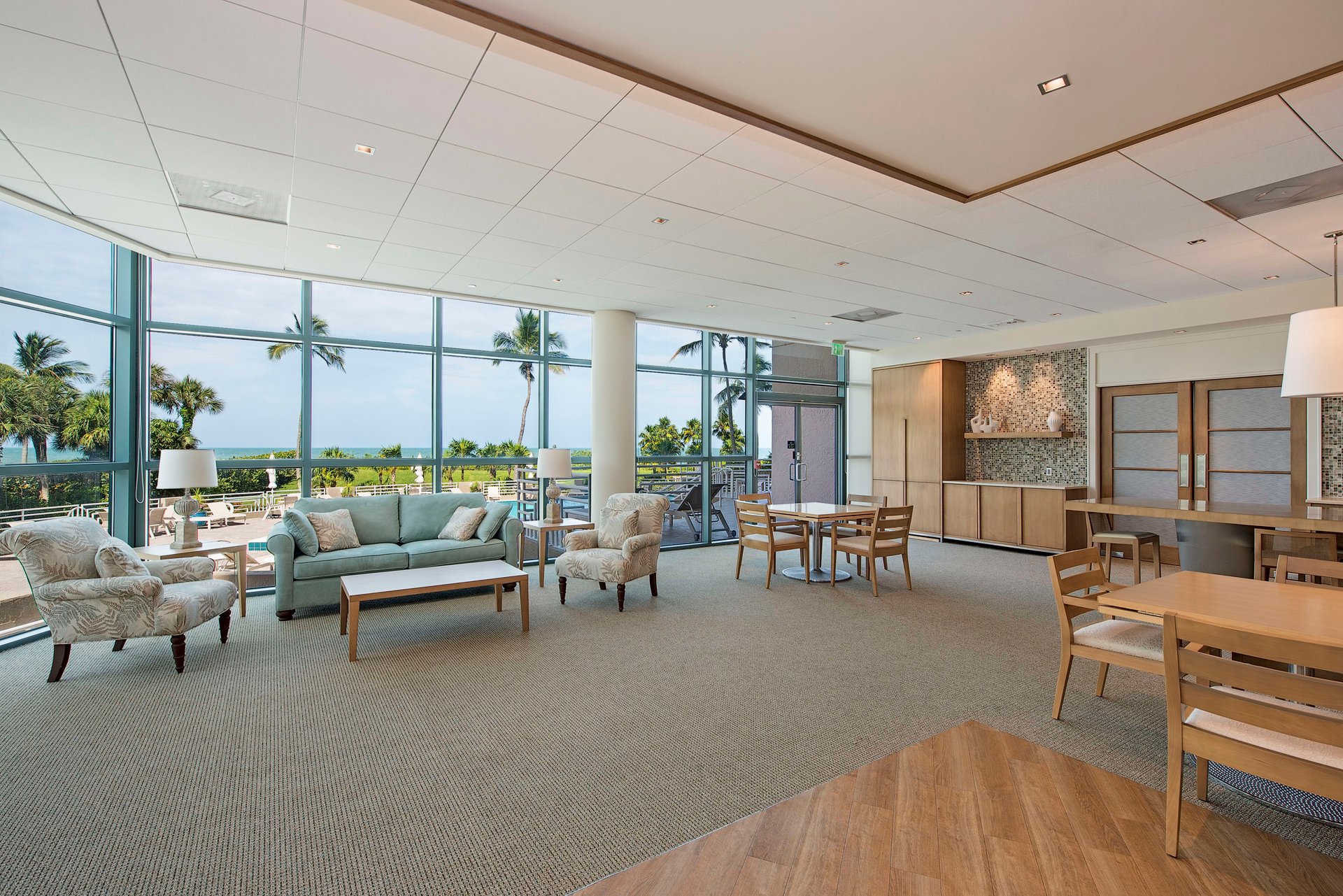 VISTAS 901 AT PARK SHORE