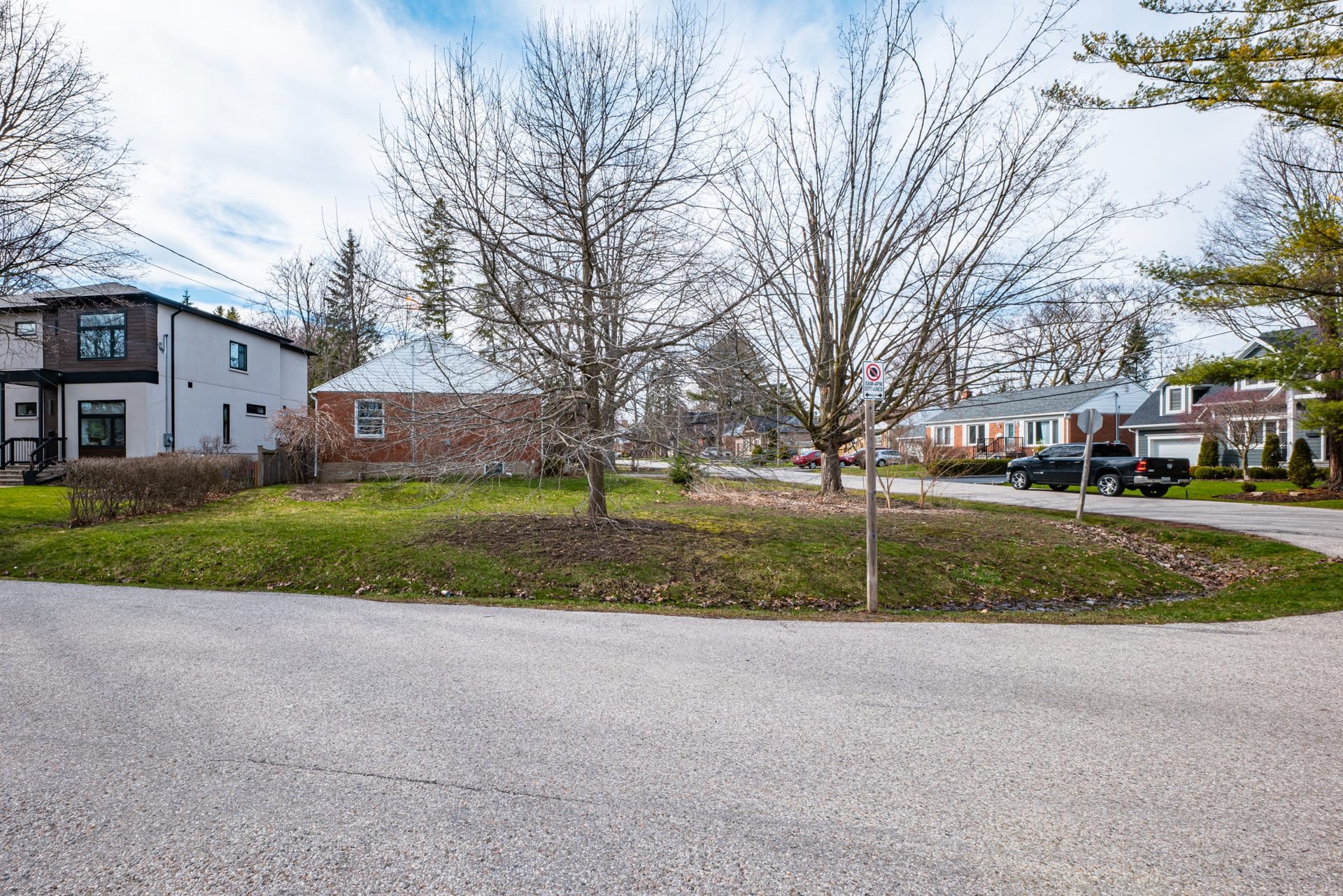 1248 Minnewaska Tr