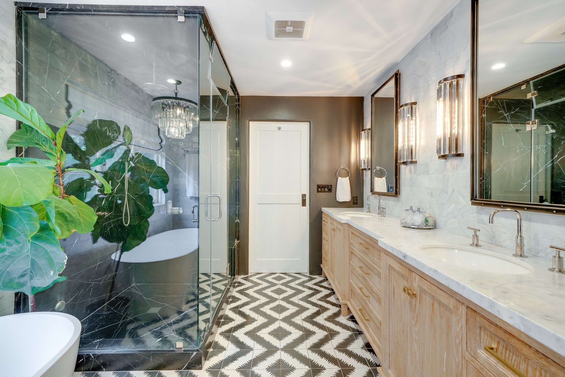 Luxury Lease in Studio City's Fryman Canyon
