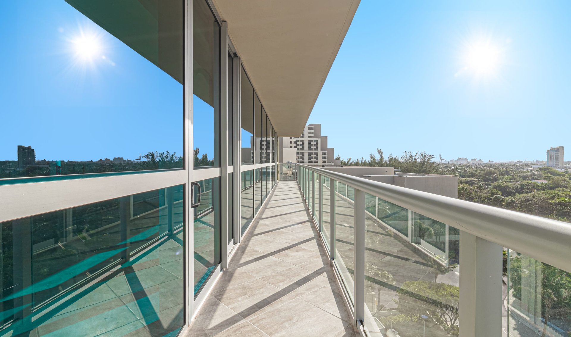 1200 Holiday Dr Unit: 705