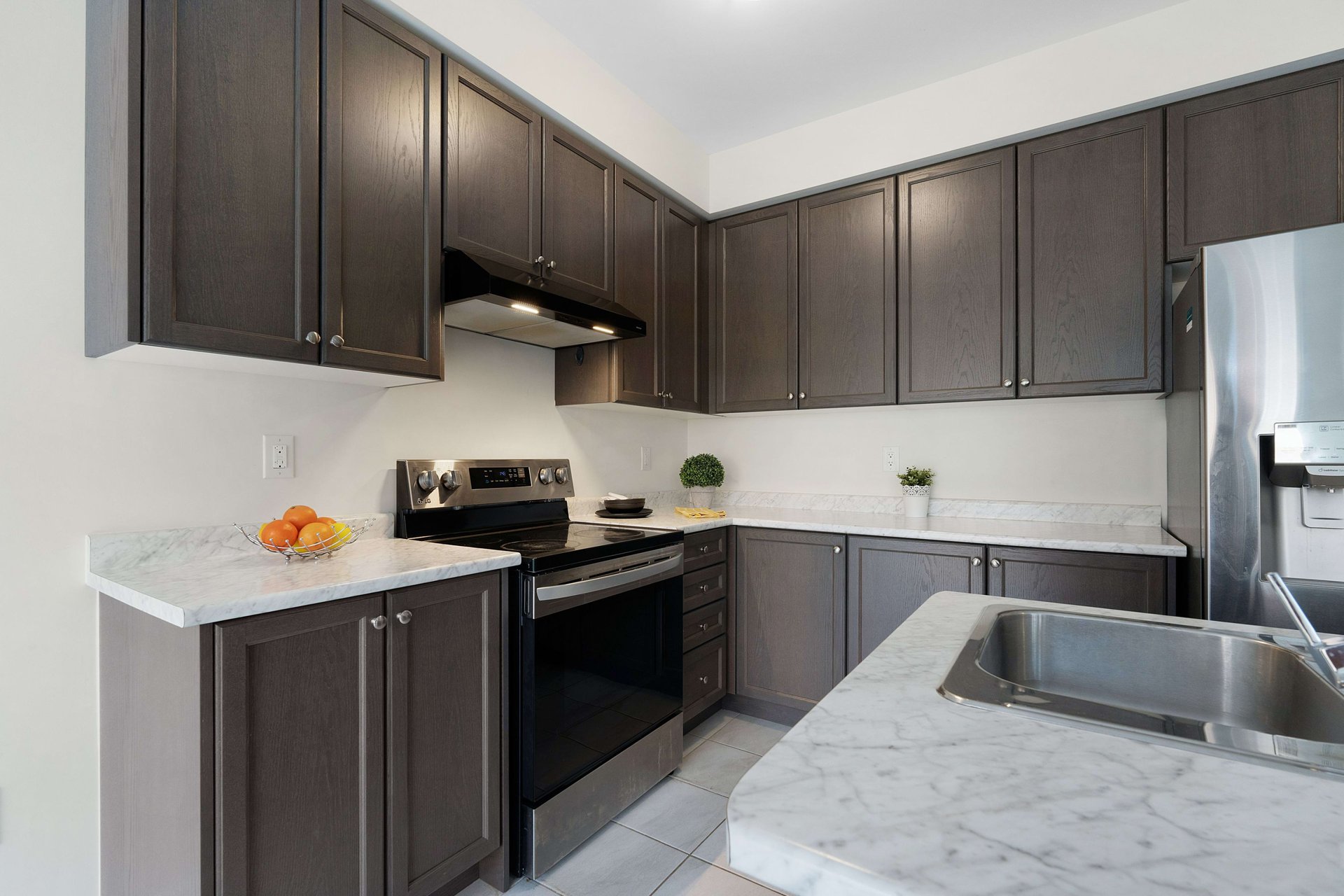 63 Esther Cres