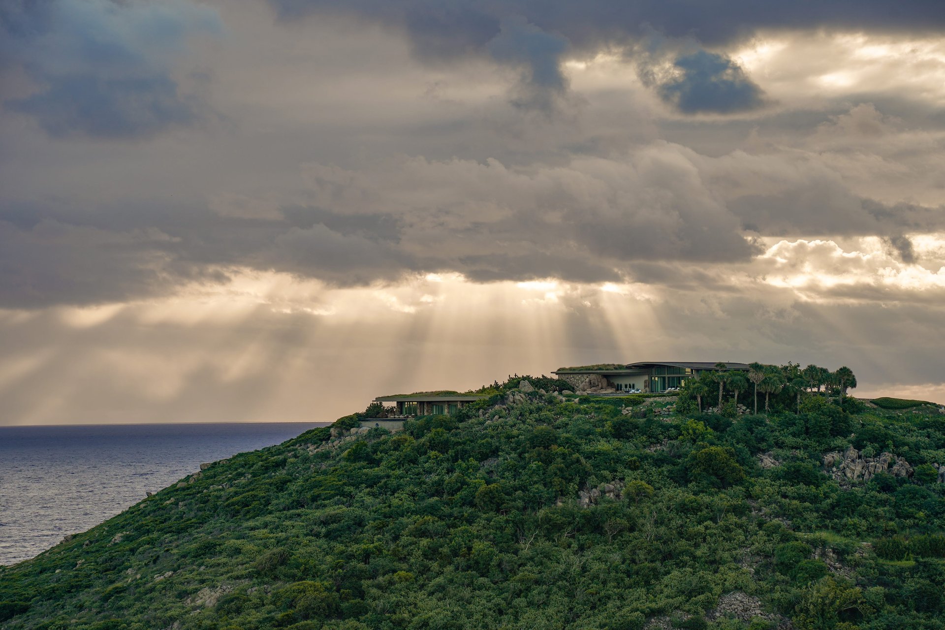 Halo Villa