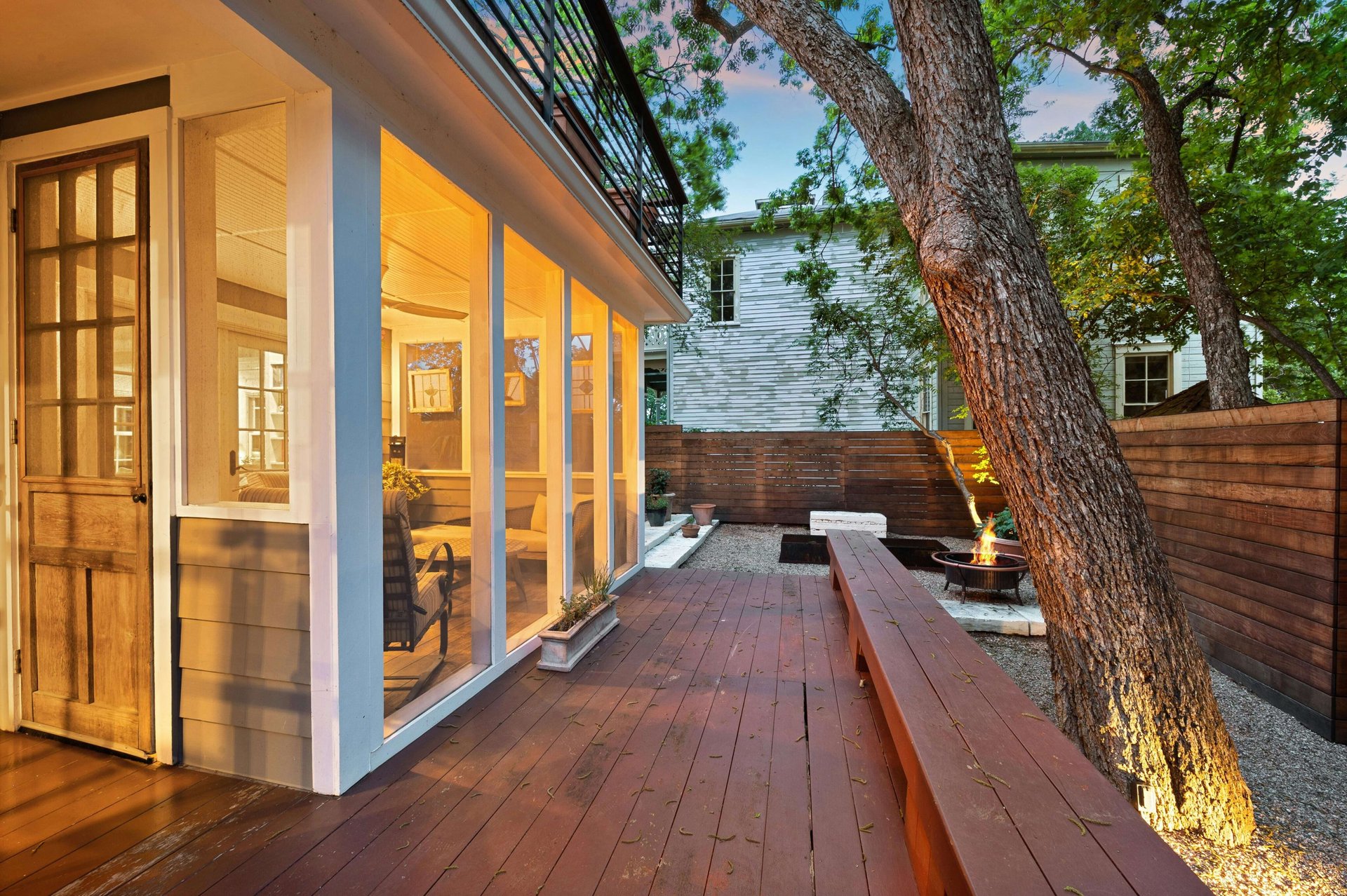 1409 W 9th Street 