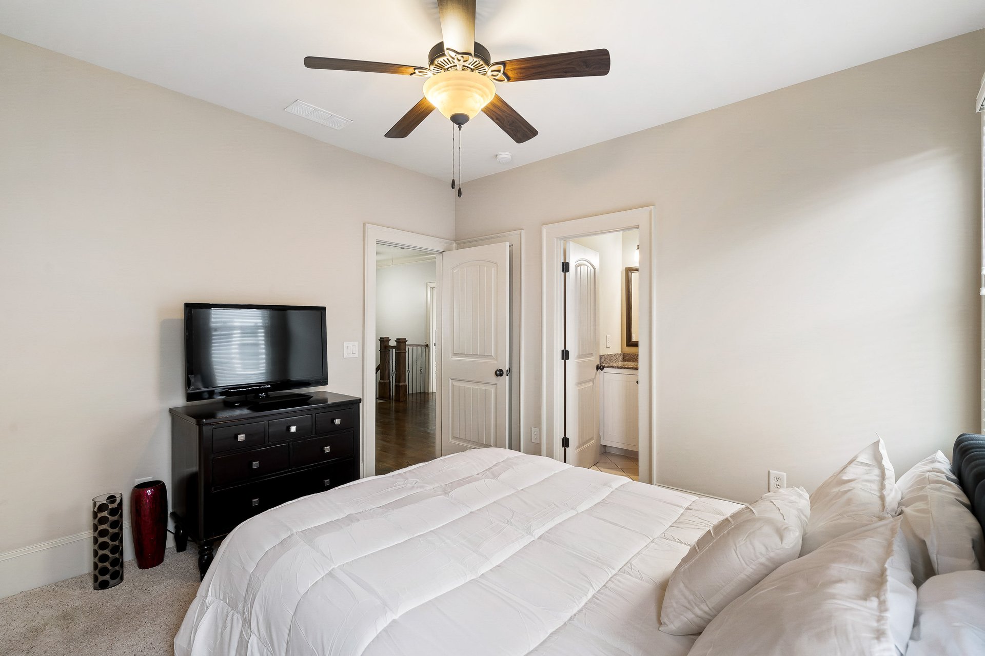 3574 S Sherwood Rd SE, Smyrna, GA 30082
