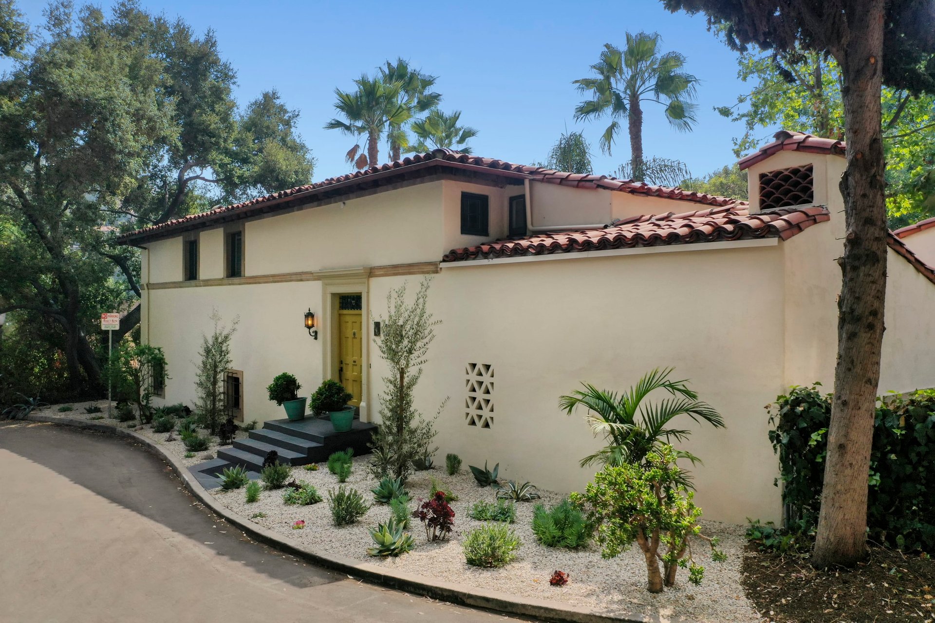   3124 Belden Dr