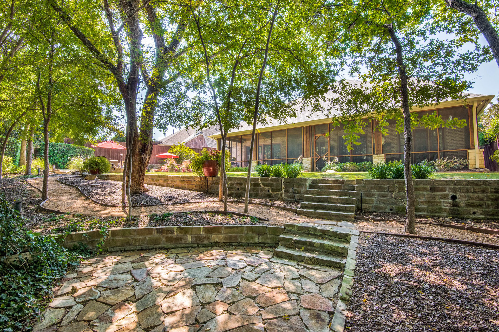 4734 Heritage Oaks Drive