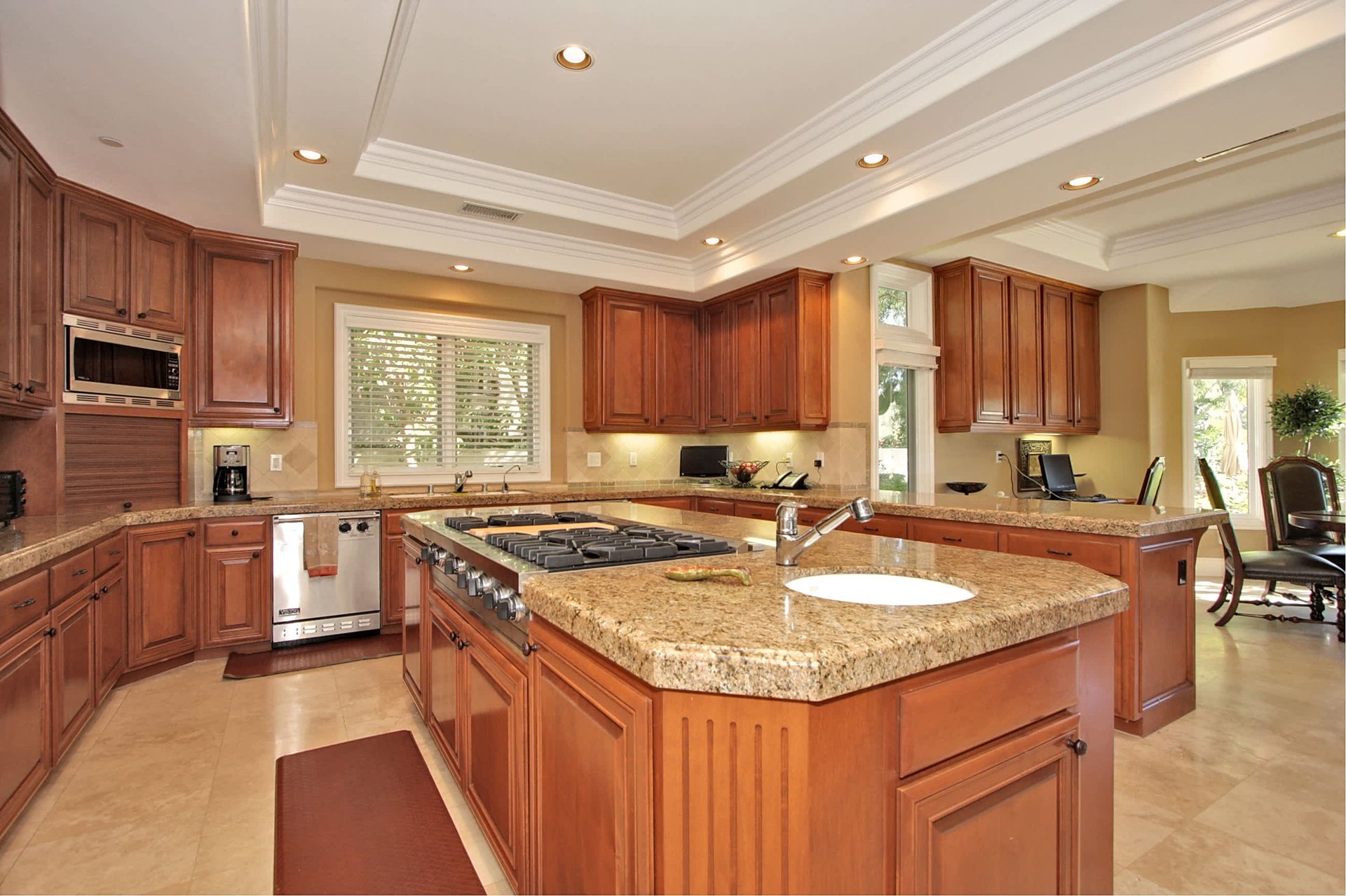 Exciting Rental, Fabulous Location