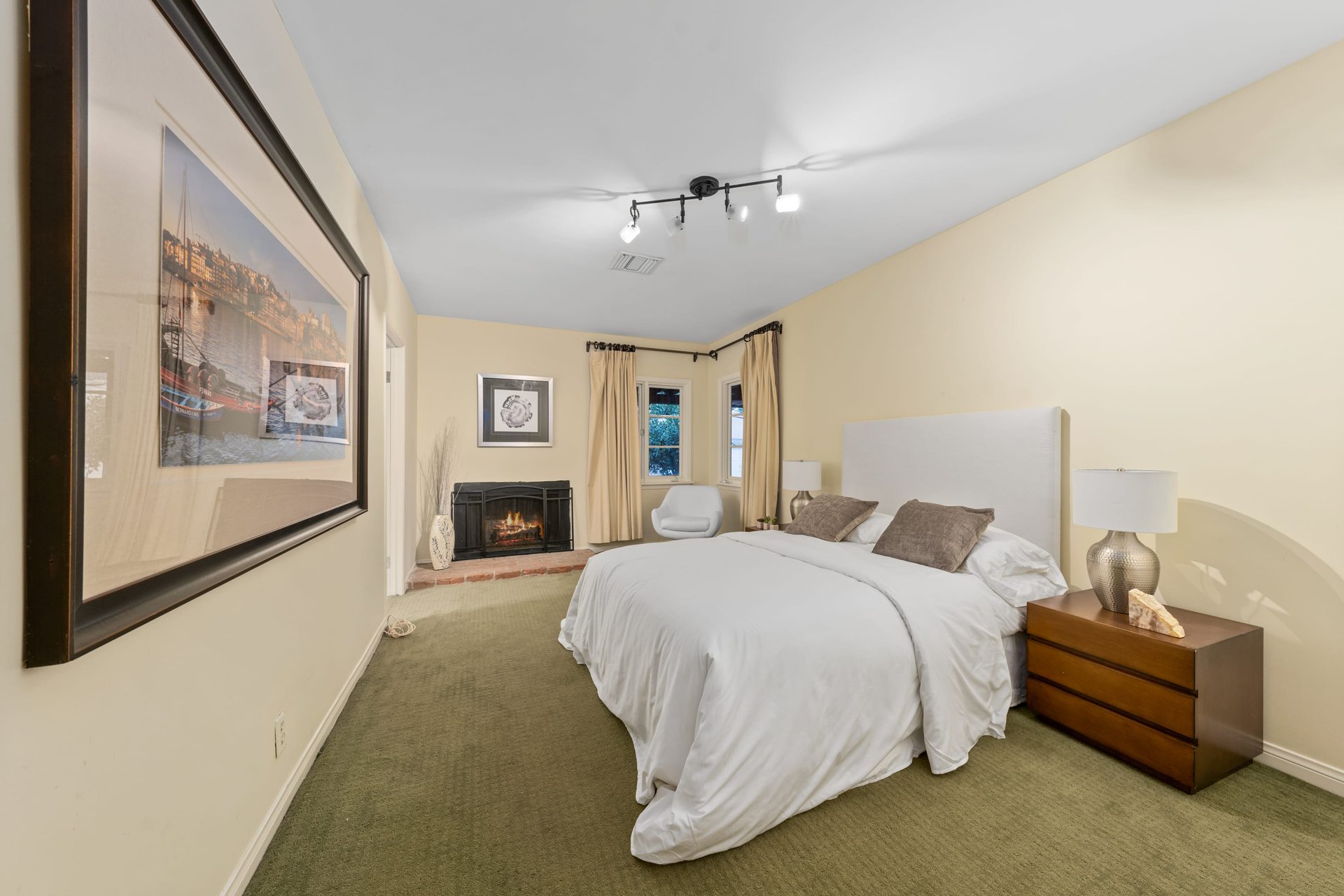 4545 Talofa Ave, Toluca Lake