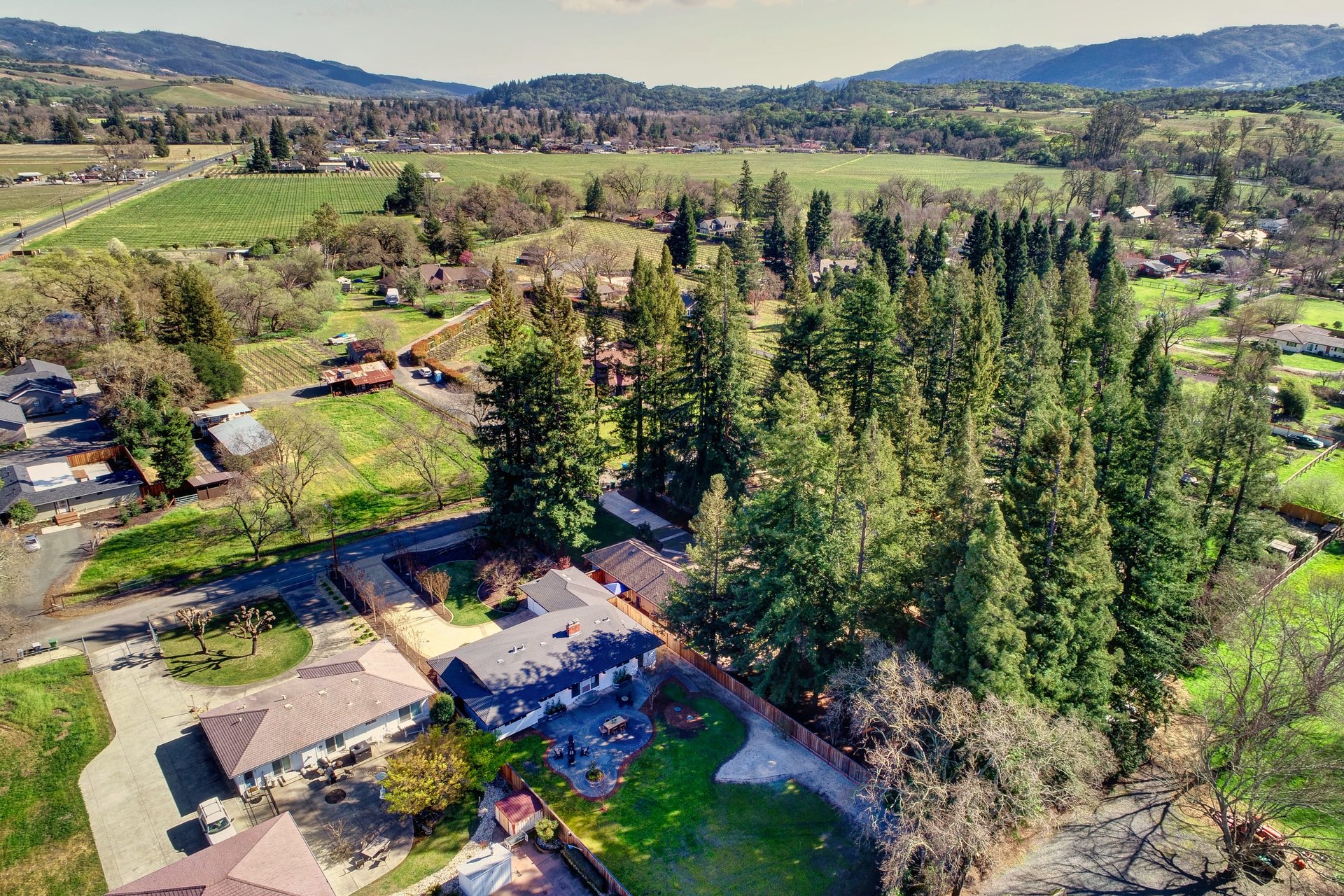 Wine Country Living on a Private Lane