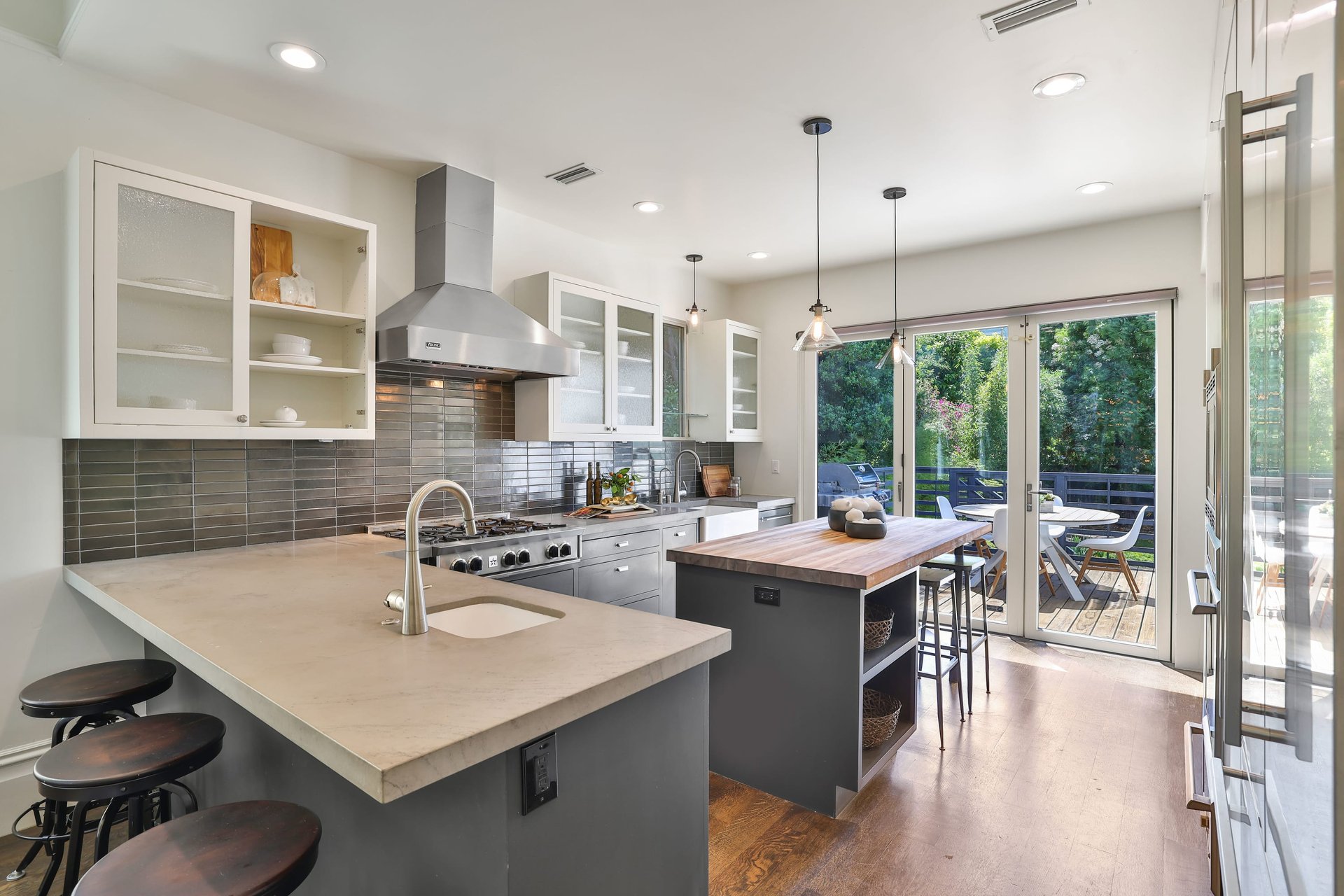 Modern Prime Mission Residence