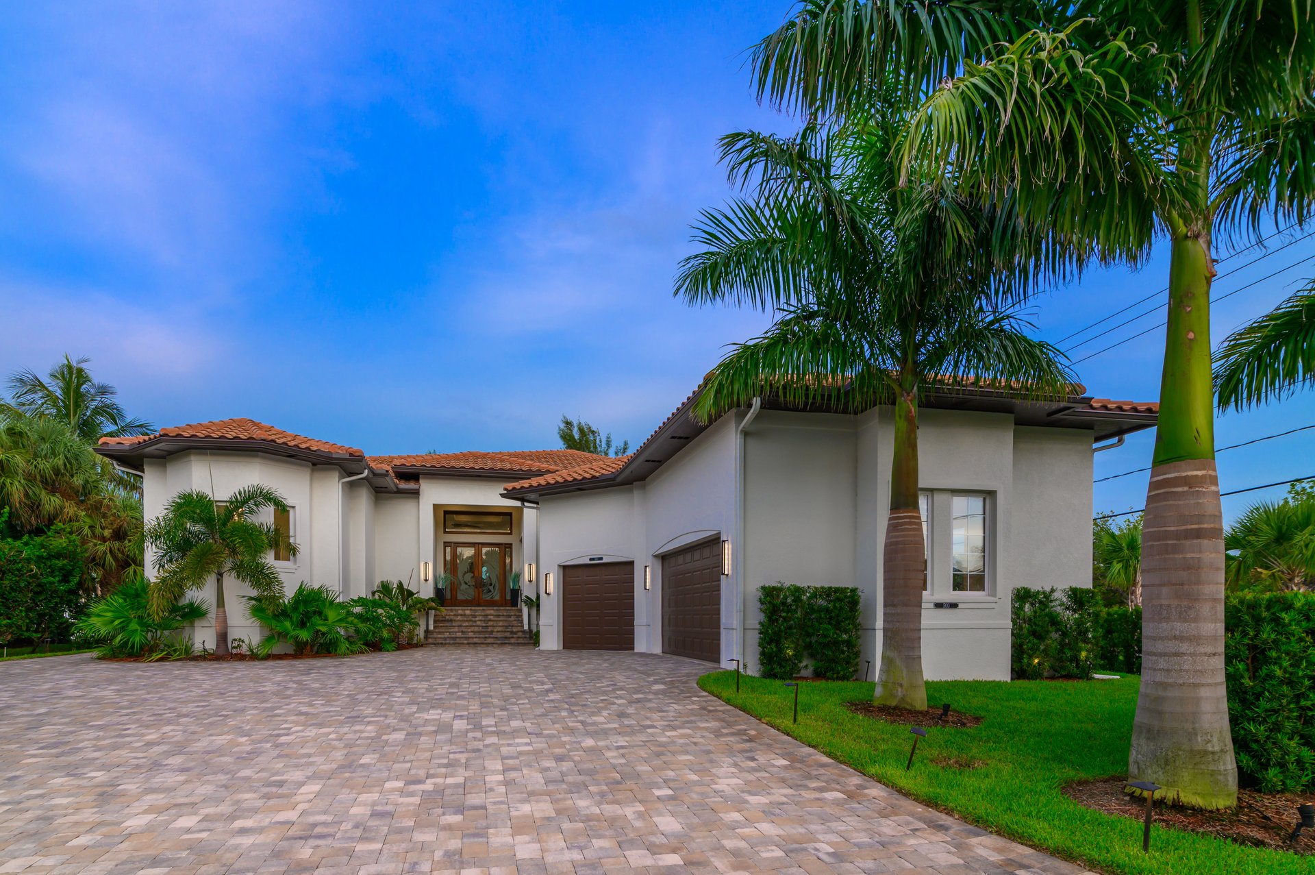 500 Ketch Lane, Country Club Shores, Longboat Key