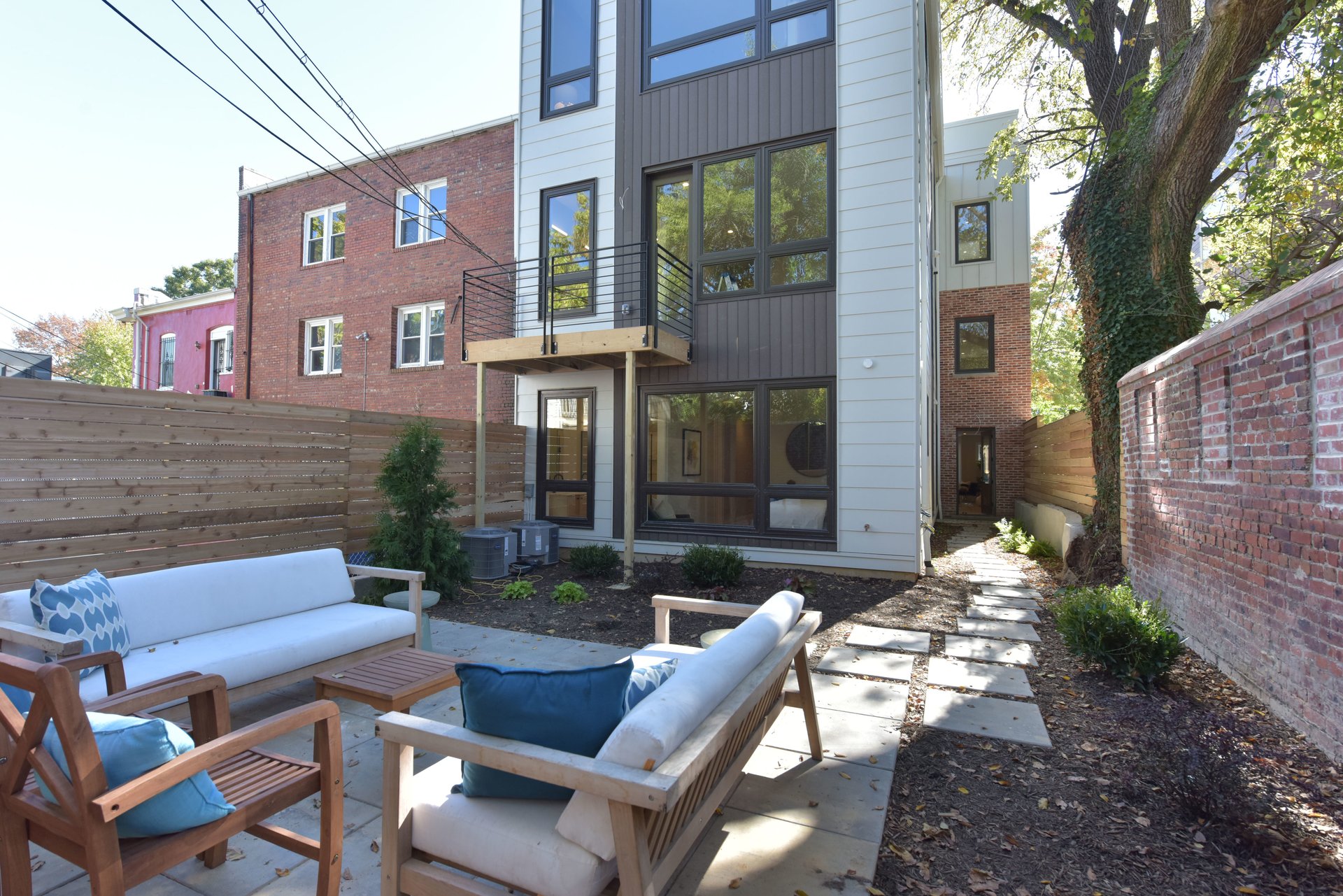 311 P St NW, #1