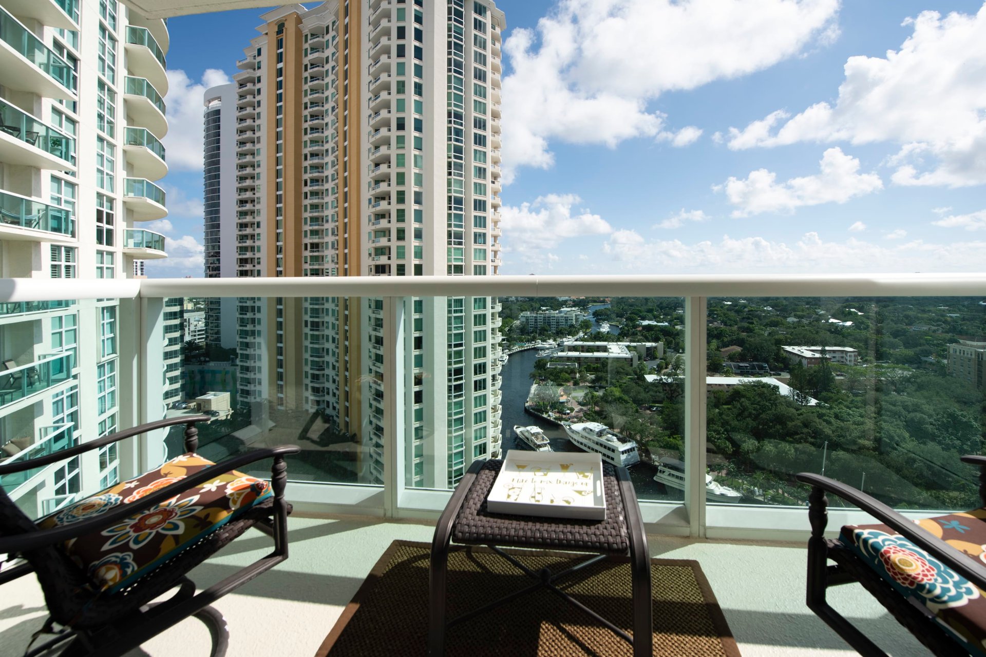 347 N New River Dr Unit: 2102