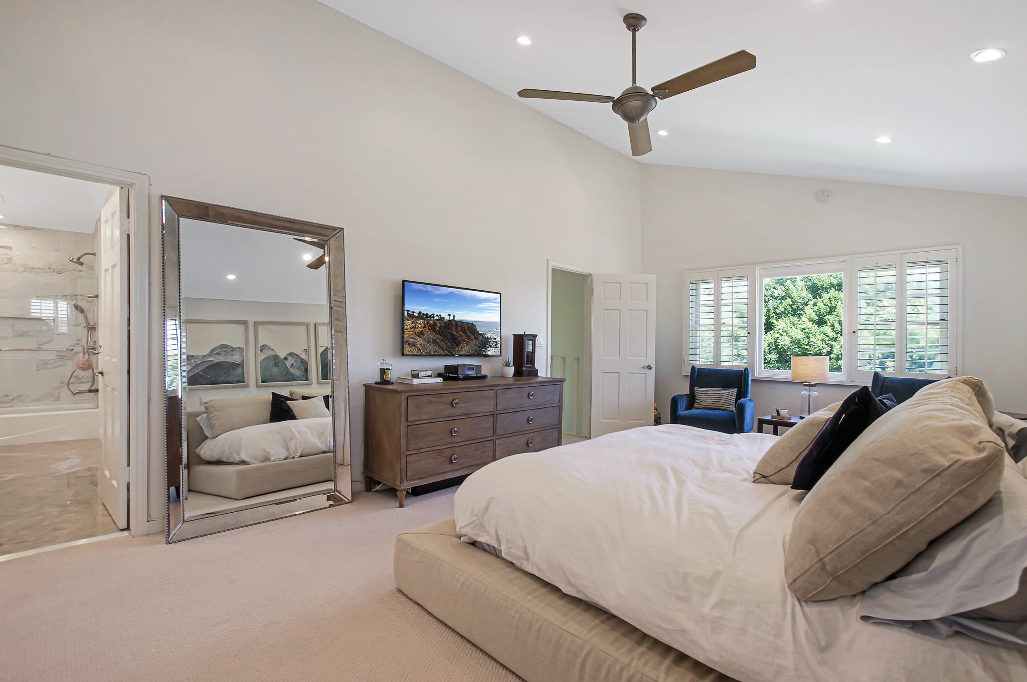 LOVINGLY RESTORED 2-STORY TRADITIONAL HOME IN PRIME RANCHO PARK
