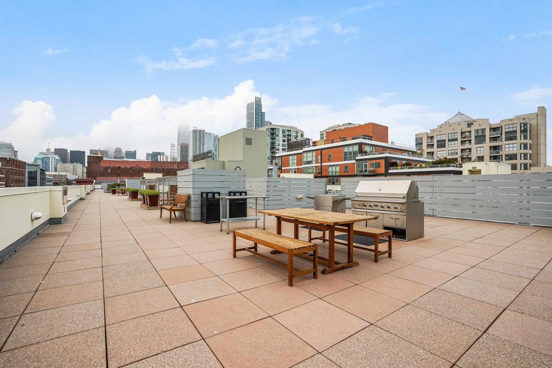 88 Townsend Street Unit: 225