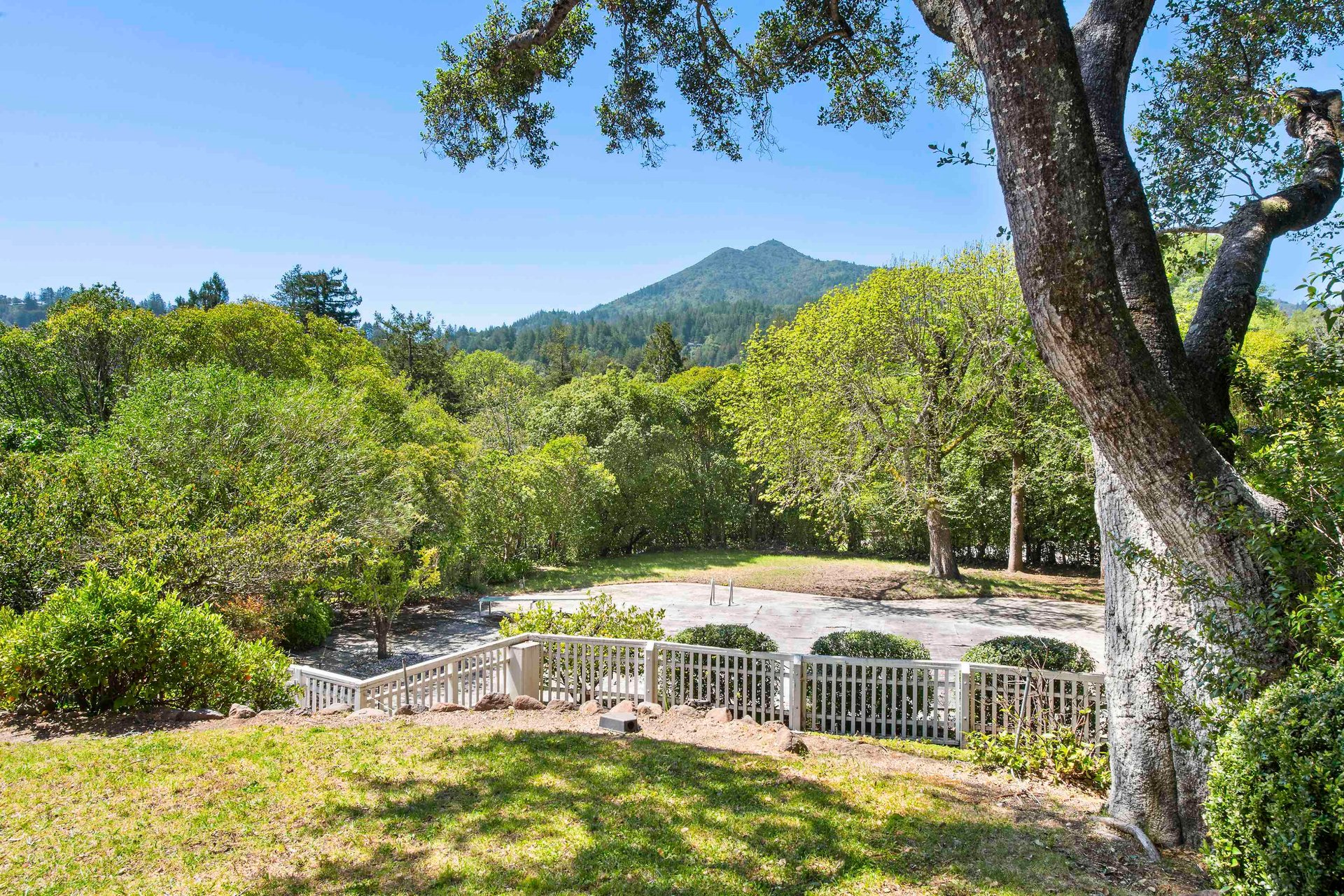 1 Orchard Way