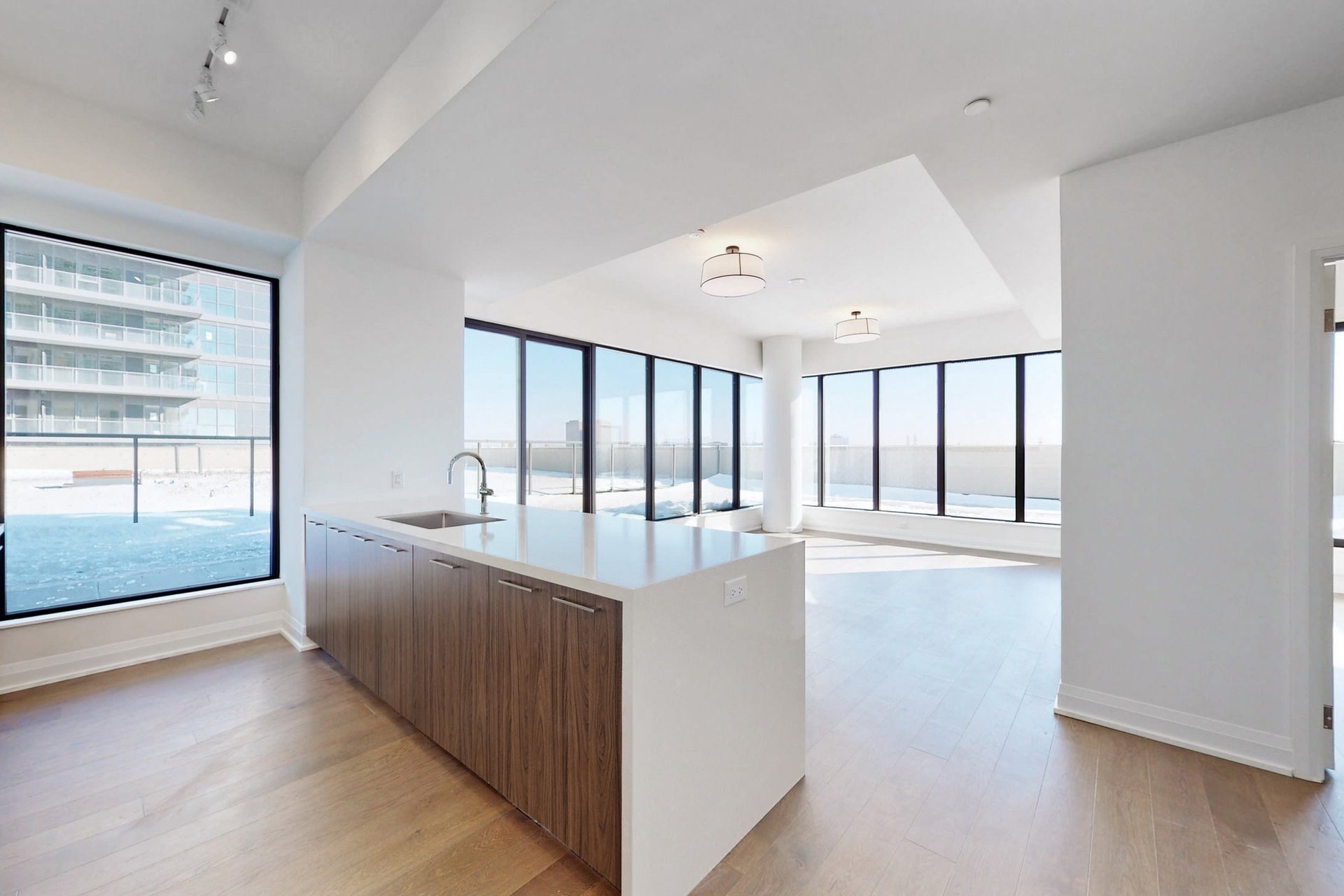 Upper East Village Suite 718