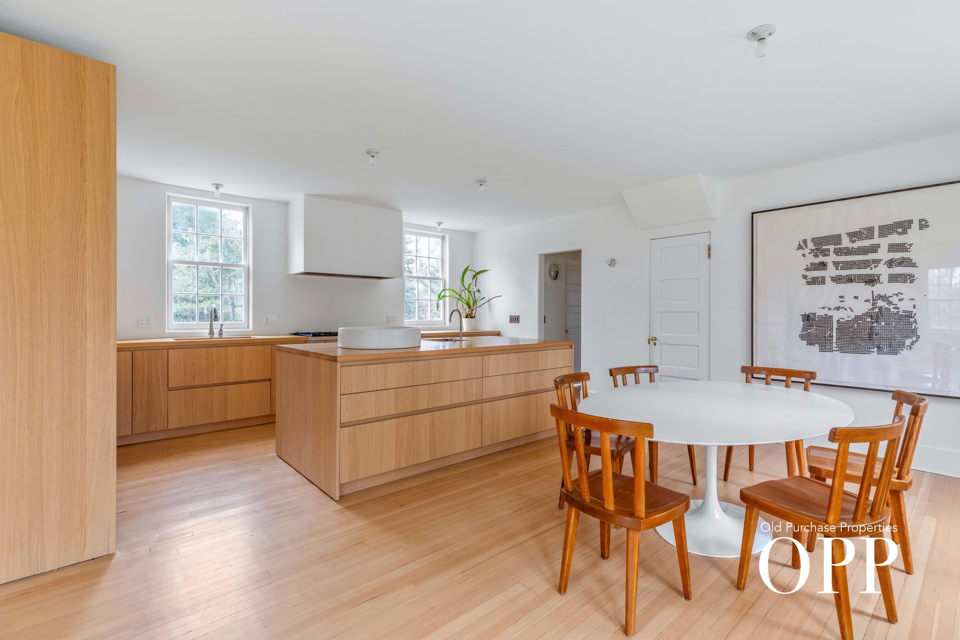 A CURATED HOME WITH DESIGNER PEDIGREE