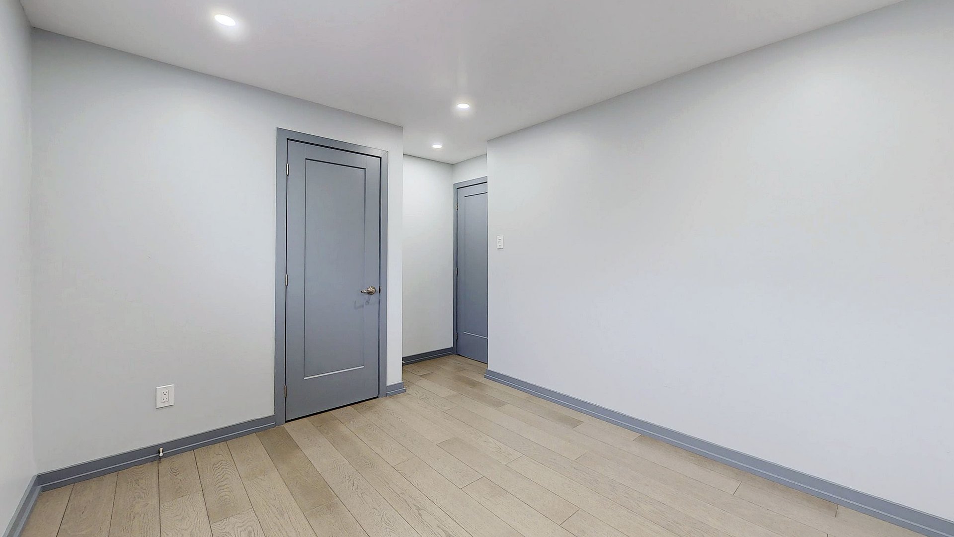 36 Jayfield Rd - Upper Unit