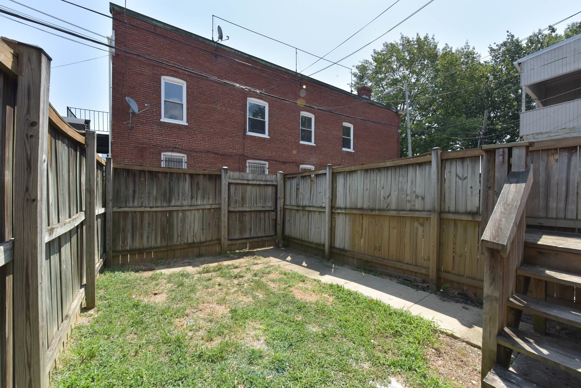 1507 3rd St NW