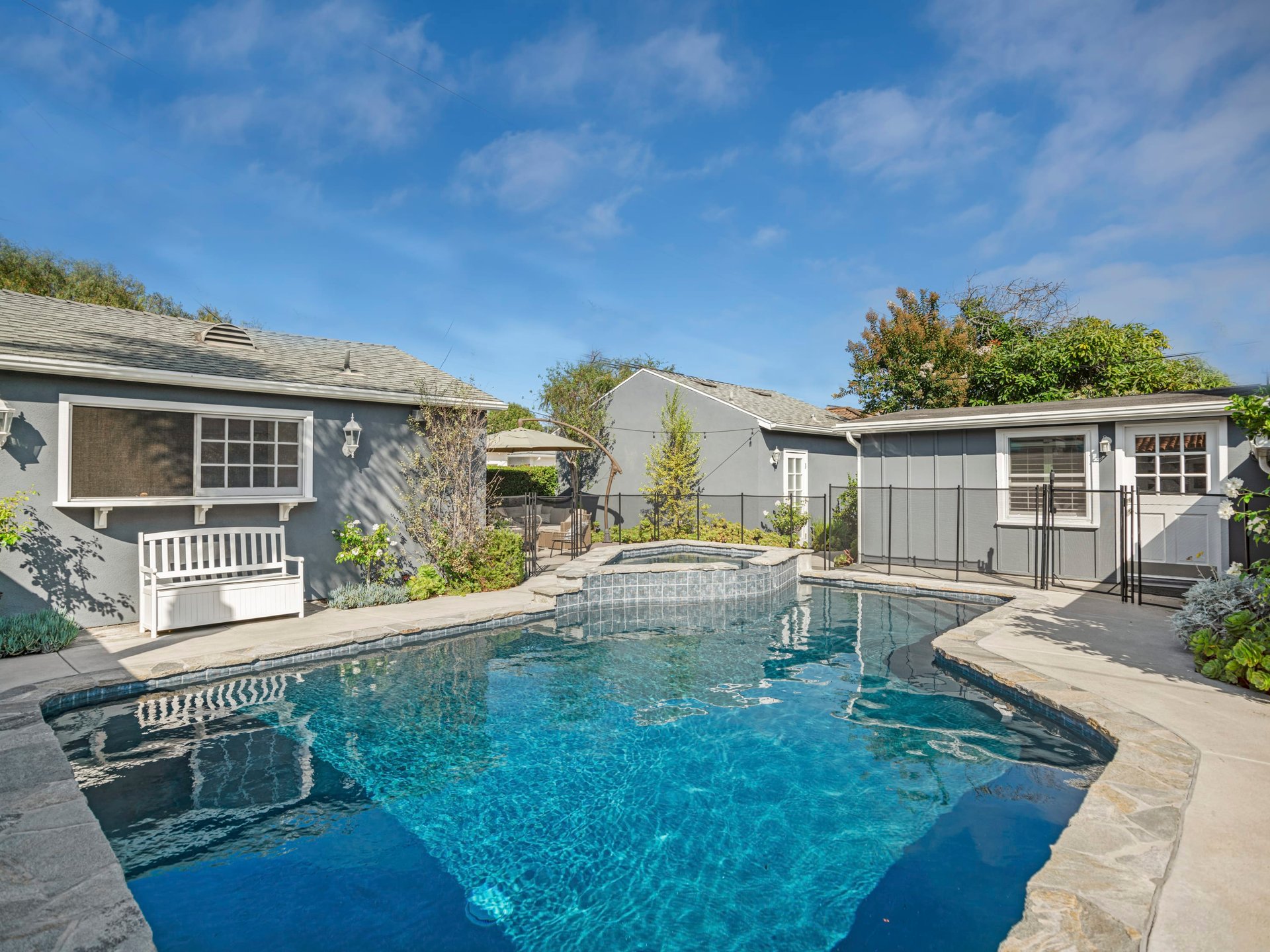 422 Magnolia Street 