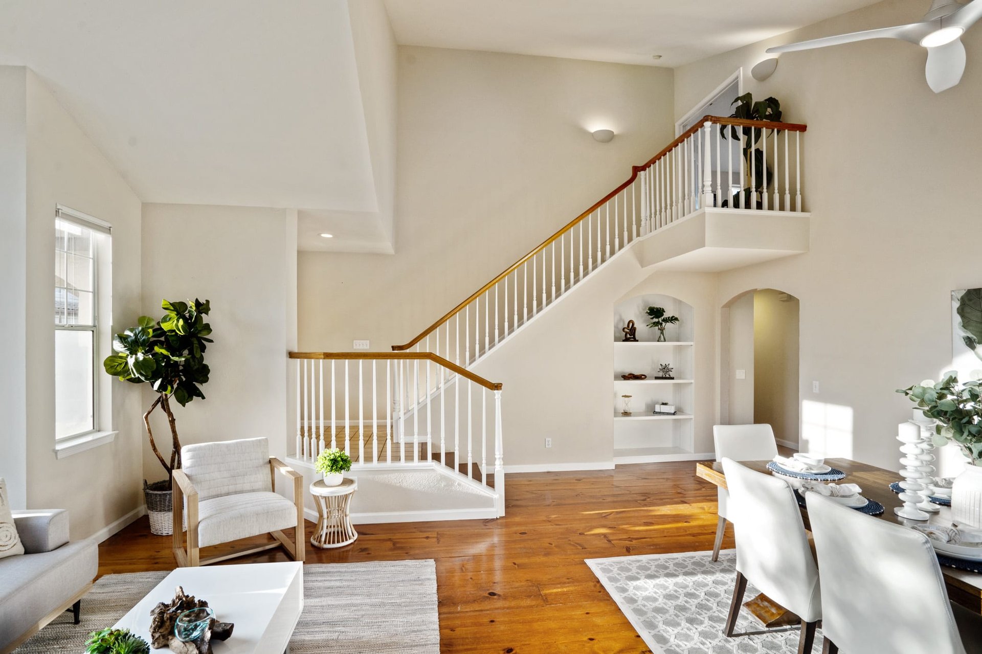 182 Windsor Dr