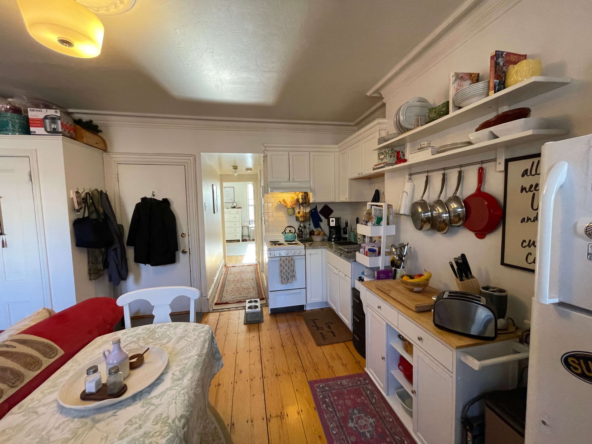Appleton Street One Bed - Heat and Hot Water Included! available APRIL! Pets Negotiable! 