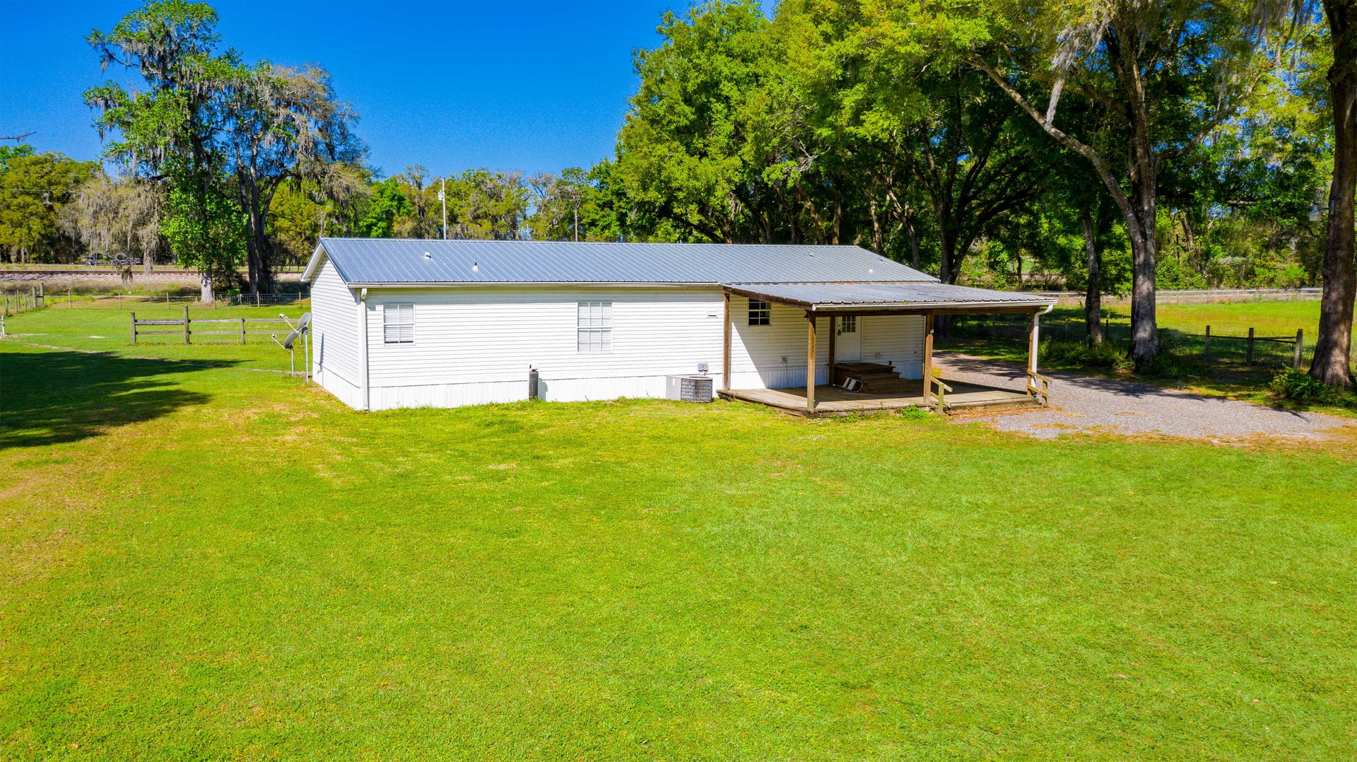 19506 PULLMAN LANE