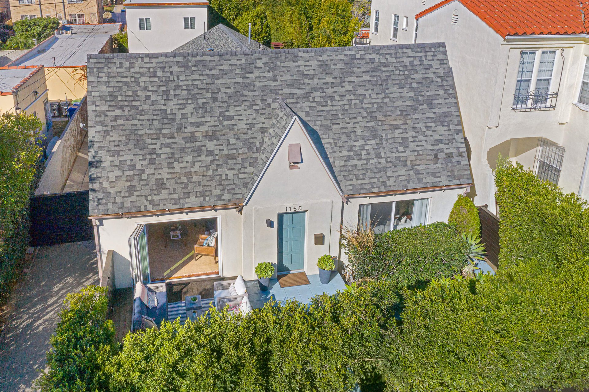 Light & Bright Modern Country English Home - Perched on a knoll in coveted Longwood Highlands.