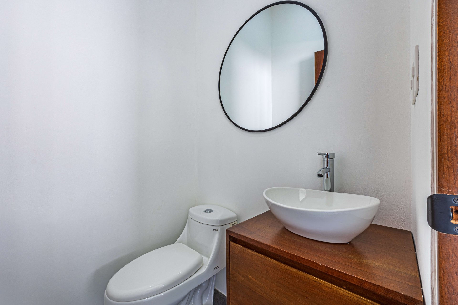 Stylish 3 bed, 3 bath Brand New  Villa in Uvita. 
