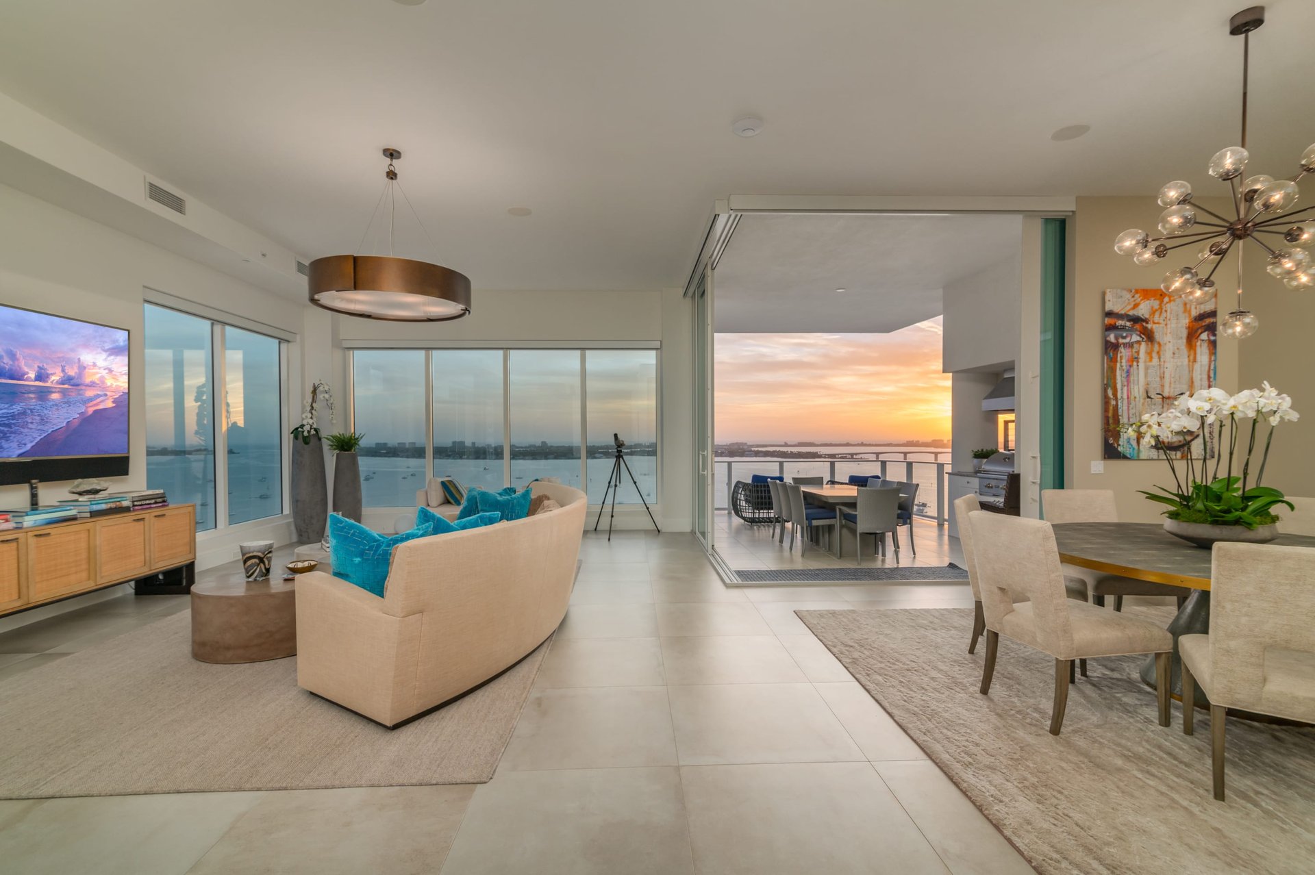 Penthouse at 624 Palm