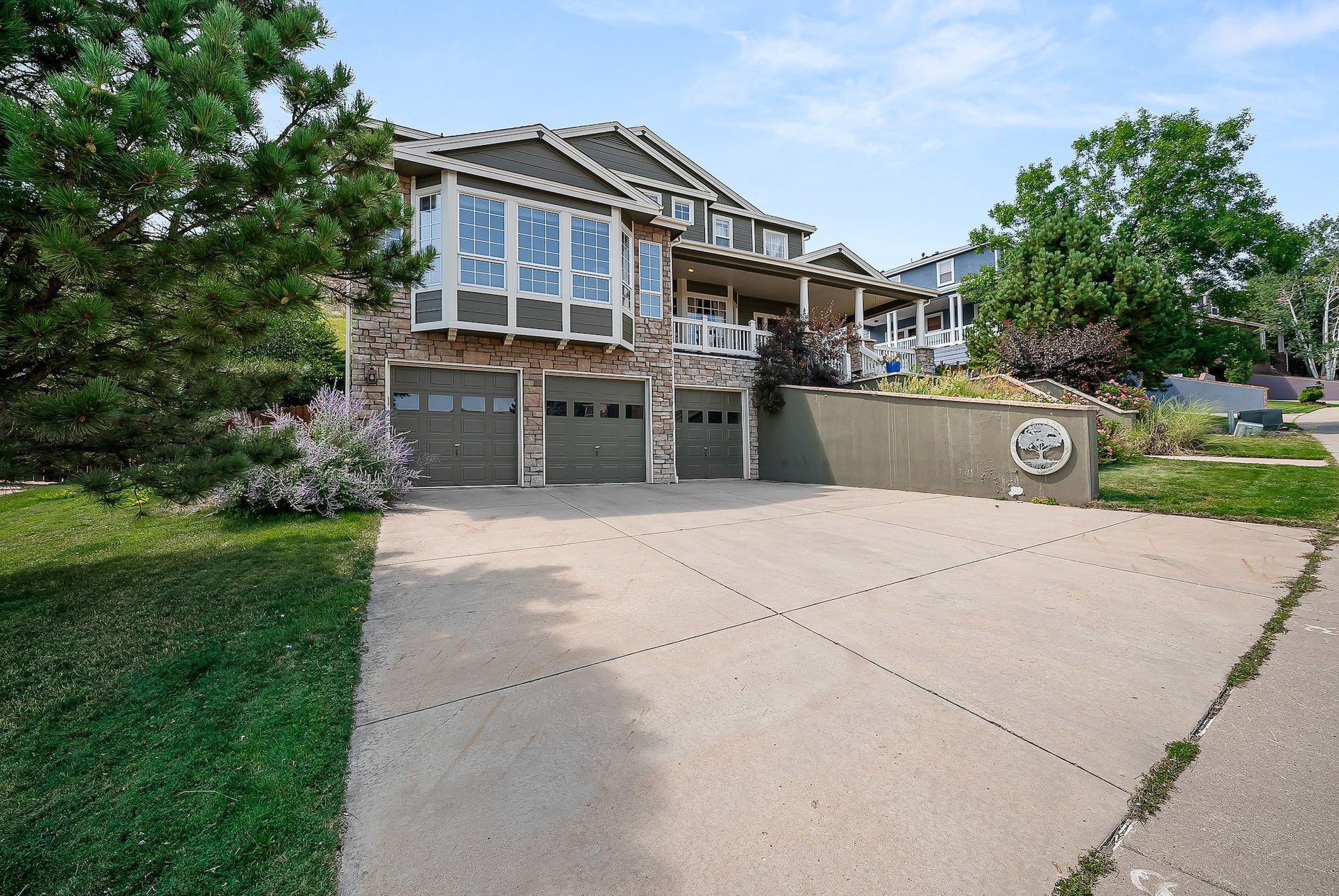 376 Mesa View Way
