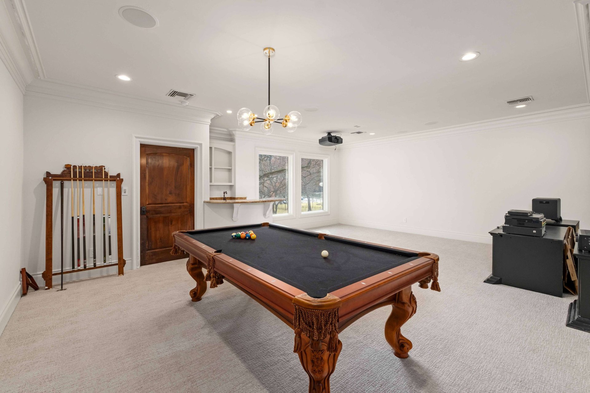 2605 Pearce Road