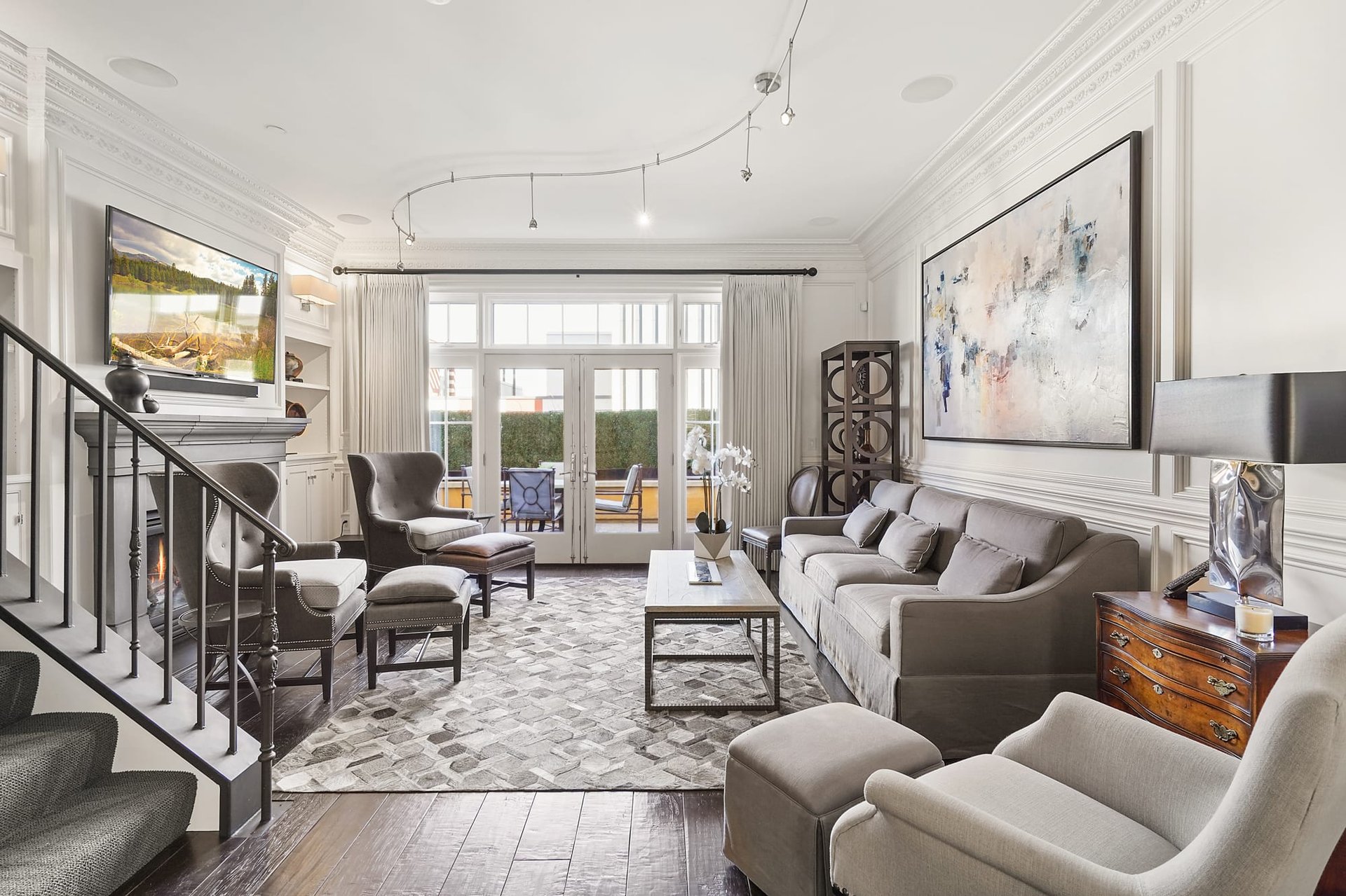 356 Santana Row APT 319