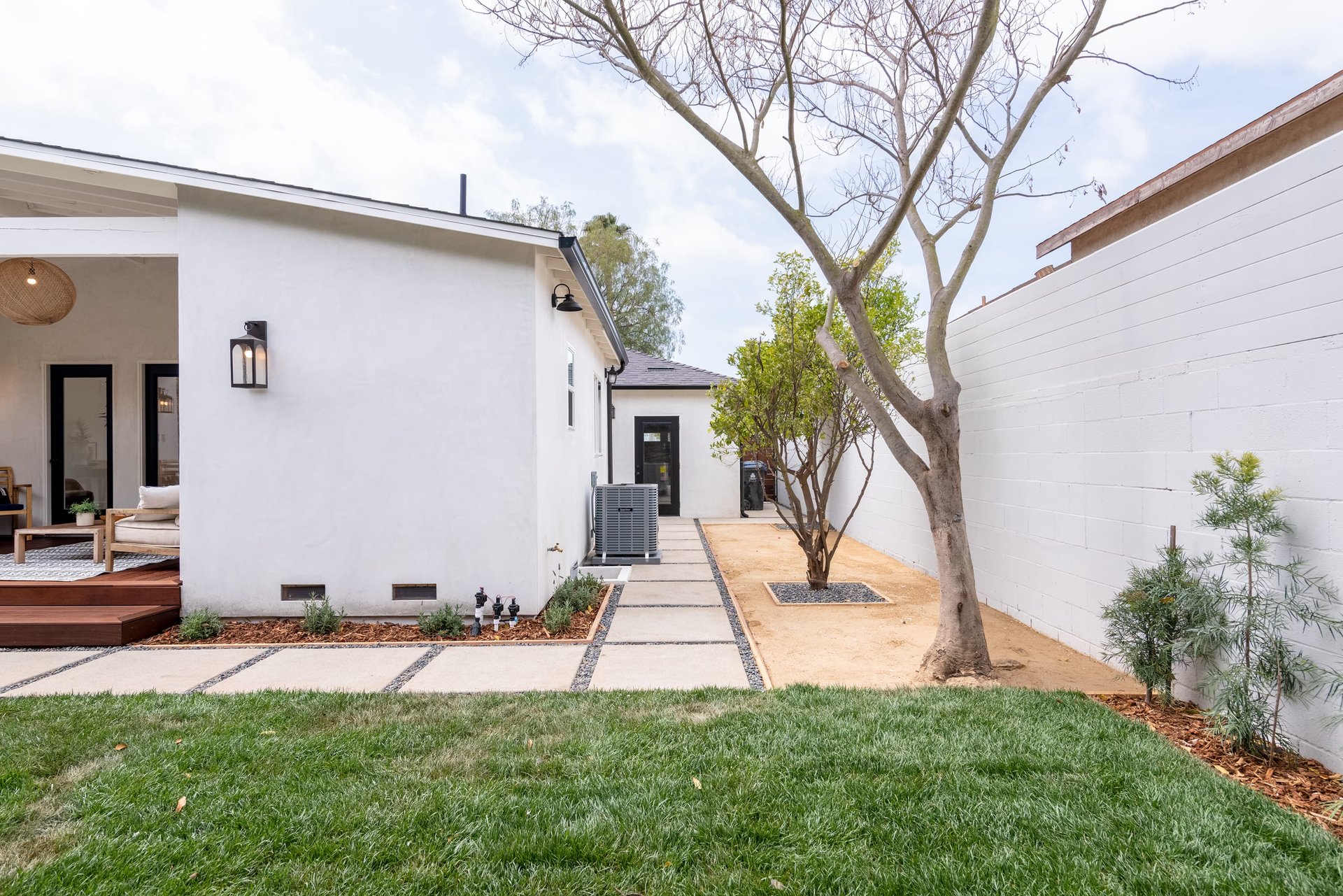 2740 Federal Ave