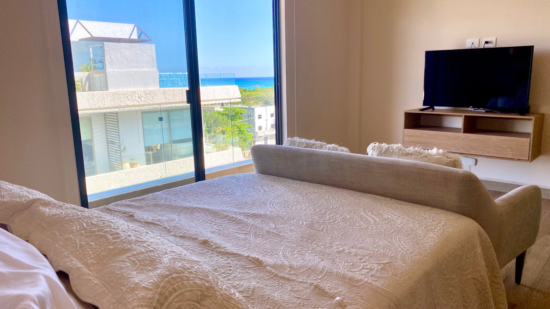 Condo 1 bed Studio with Ocean view