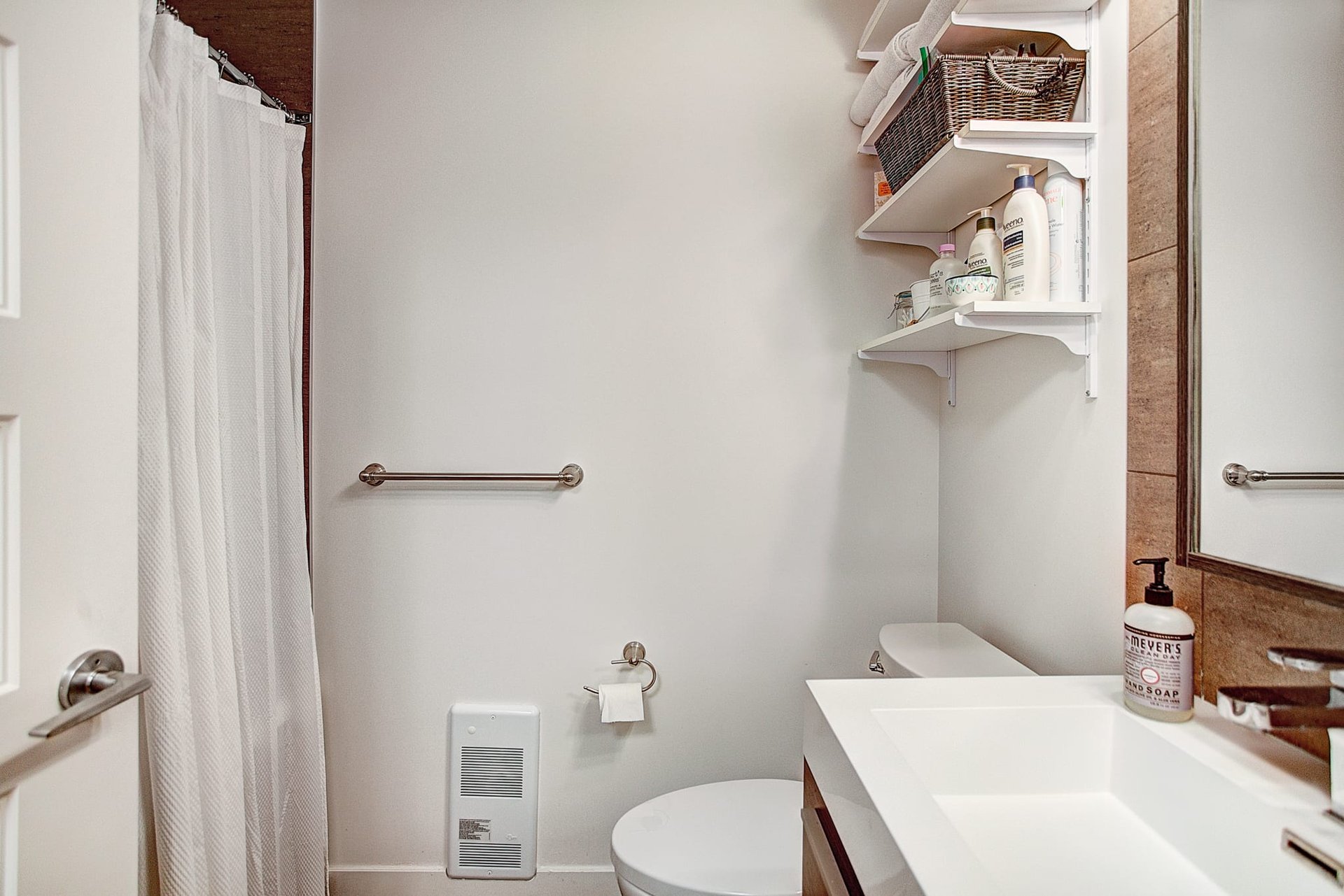 5865 Av. de Monkland, Apt. 302